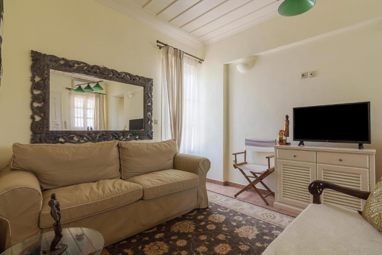 Spetses Breeze Apartment by Bee Home view 2