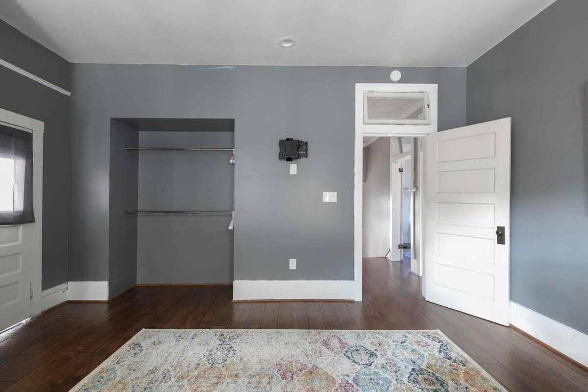 Birmingham Vacations - Magic on 17th Street- Historic, Close to UAB, UAB Hospital - Property Image 4