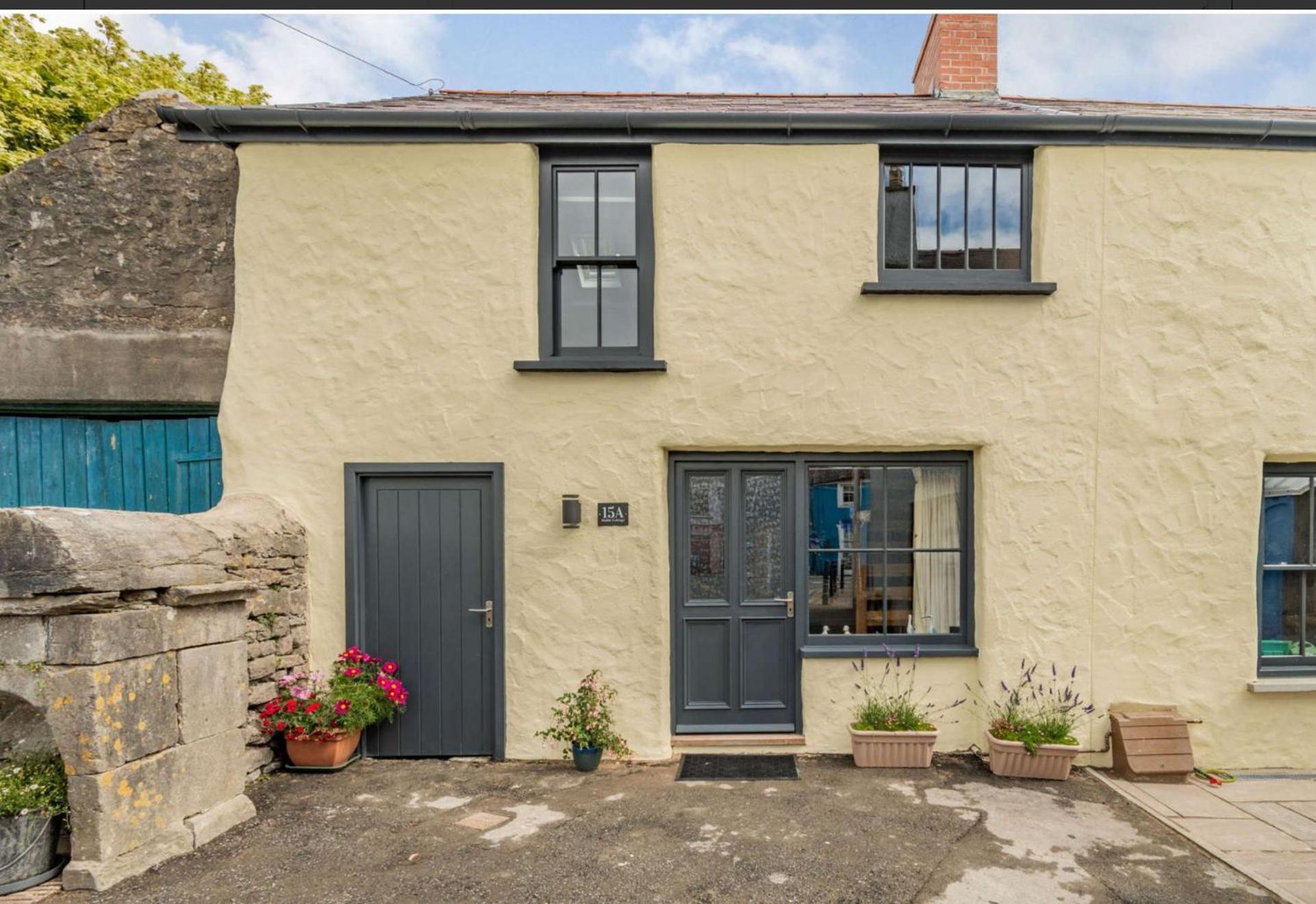 Stable Cottage