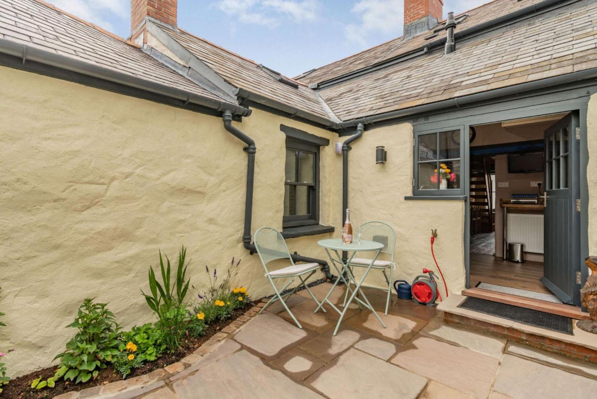 Stable Cottage