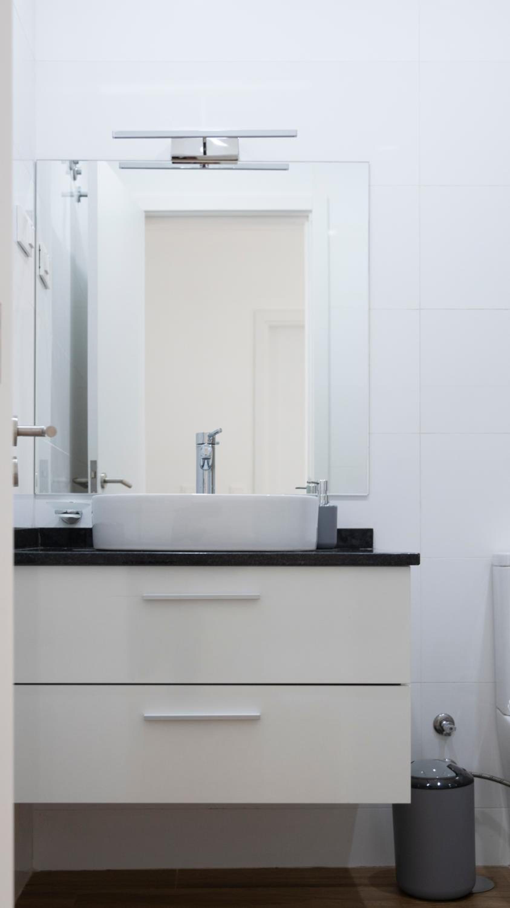 Lux 3-BR: Panoramic Sea View & Rooftop Pool