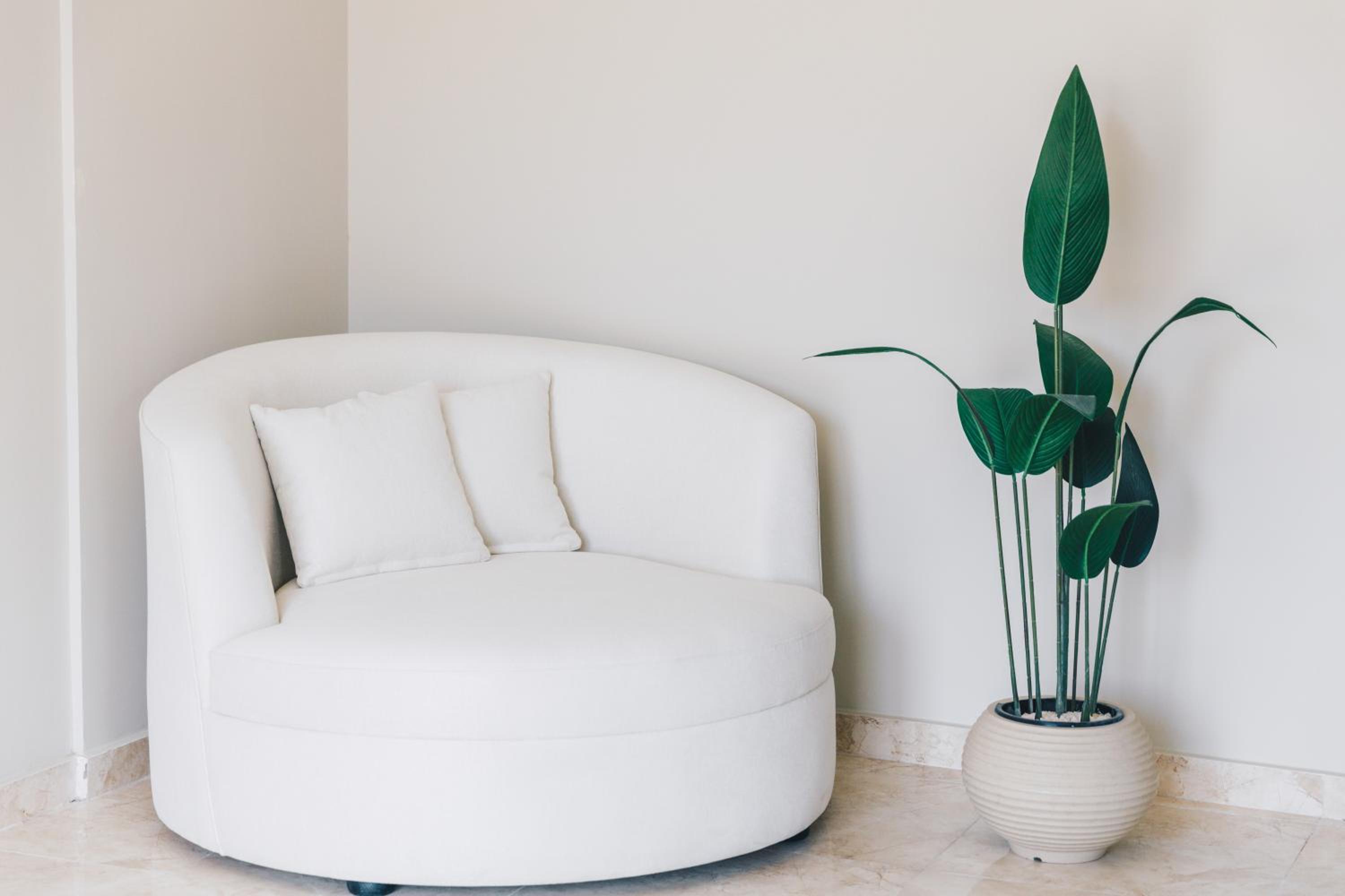 VIDA by Elegant Hospitality - near malls