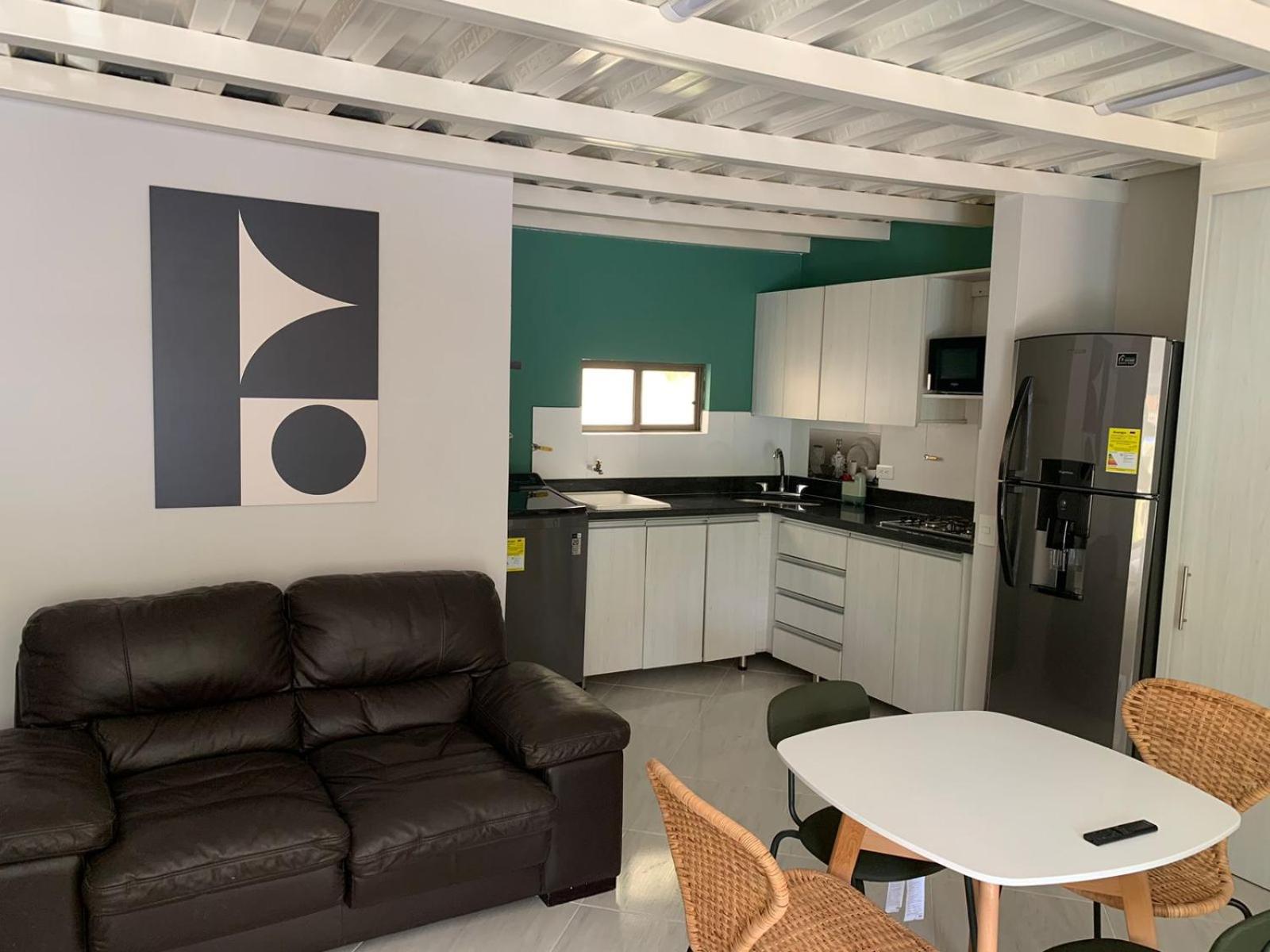 El Poblado, La Frontera (Apartamentos)
