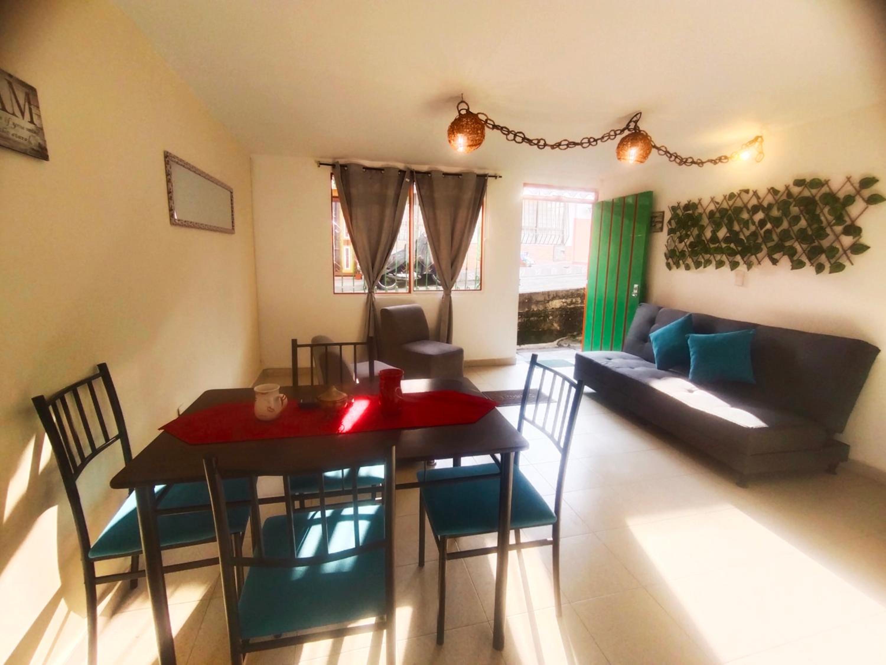 Apartamento Familiar Privado 101 Con Baño Cocina Tv Wifi Sala
