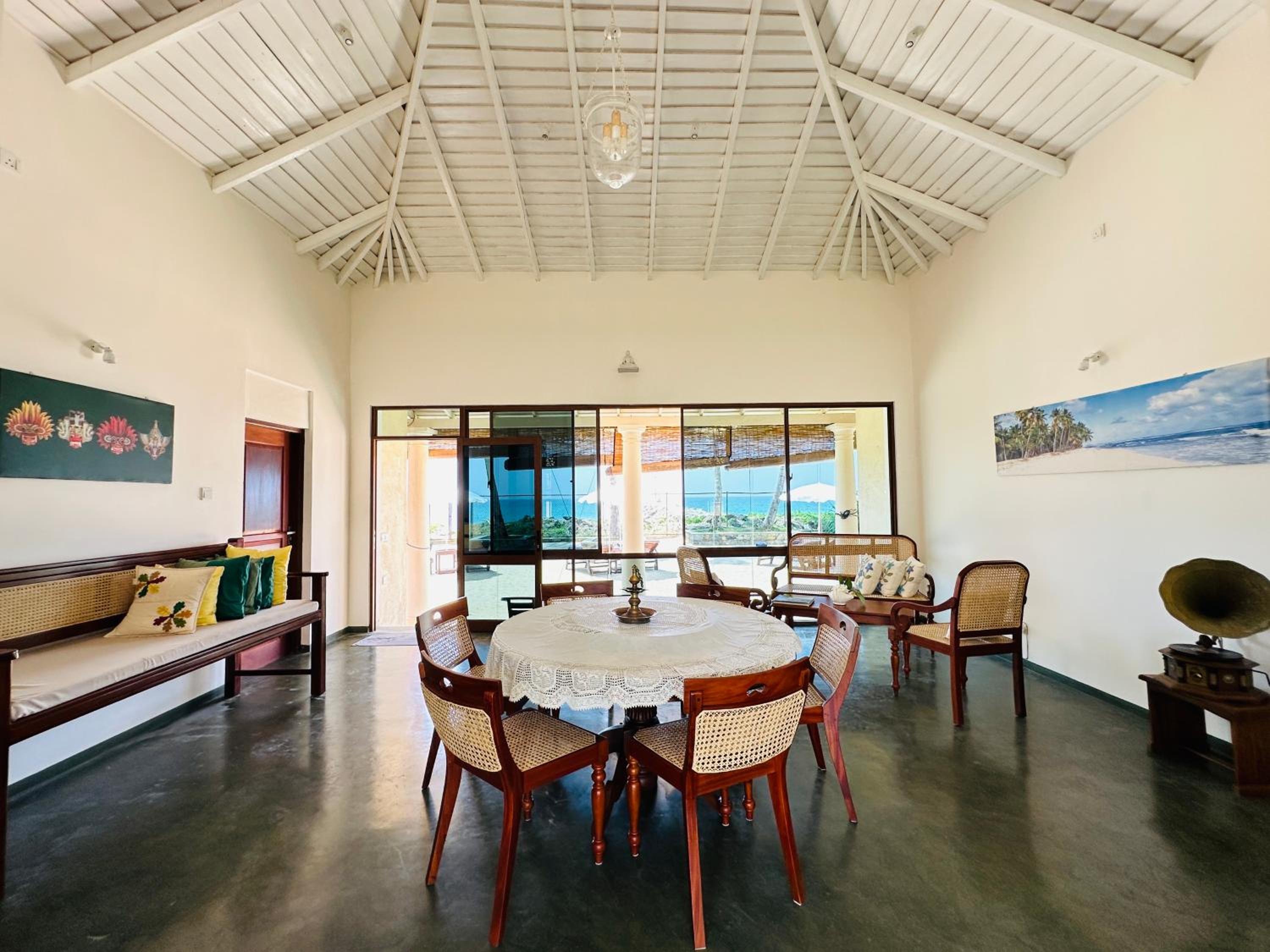 House by The Sea Hikka view 4