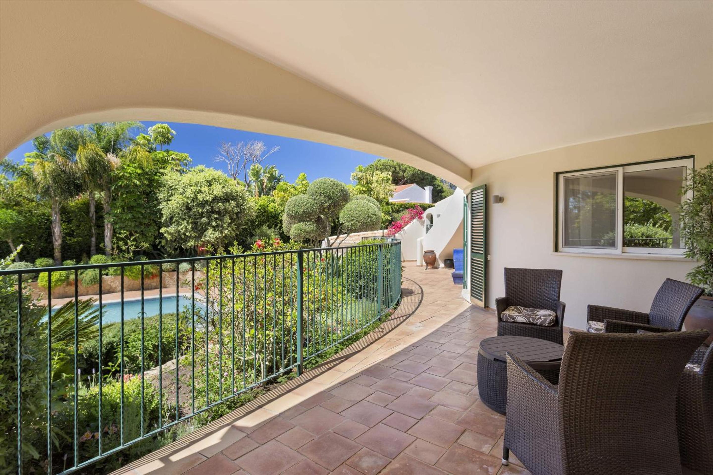 Extravagant Vale Do Lobo Villa 5 Bedrooms Villa Bispo Deluxe Great Pool view 4