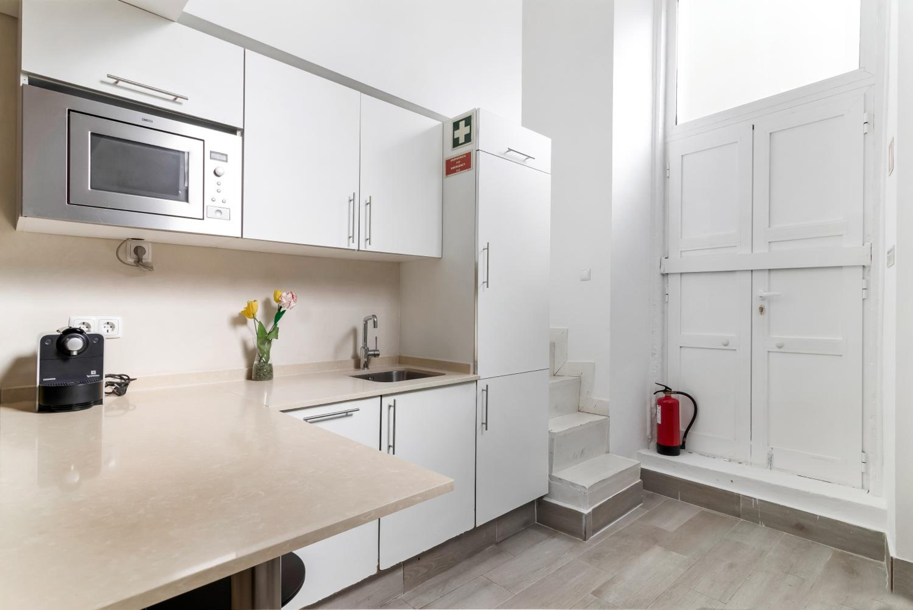 Lisbon Liberty Avenue Apartment view 3