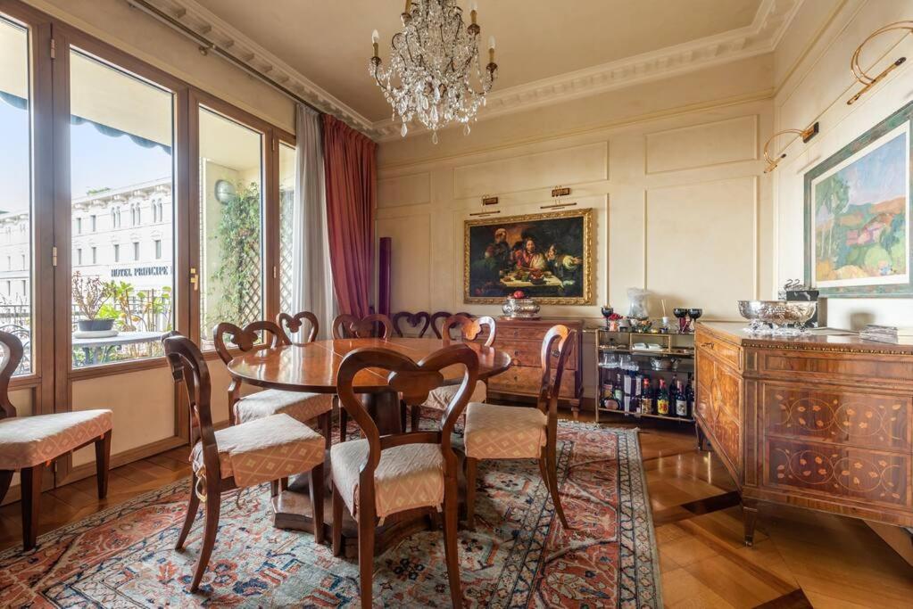 centro extra luxory apartment with terrace