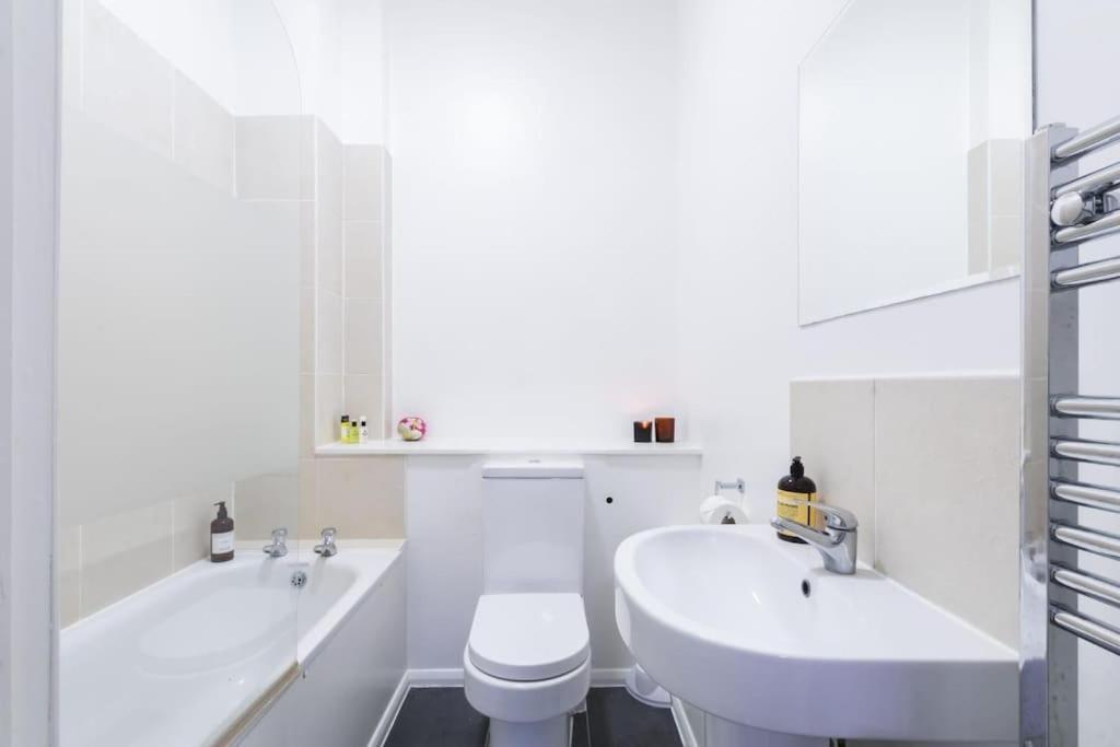 Porchester Terrace North Raised Ground Fl Sleeps 4