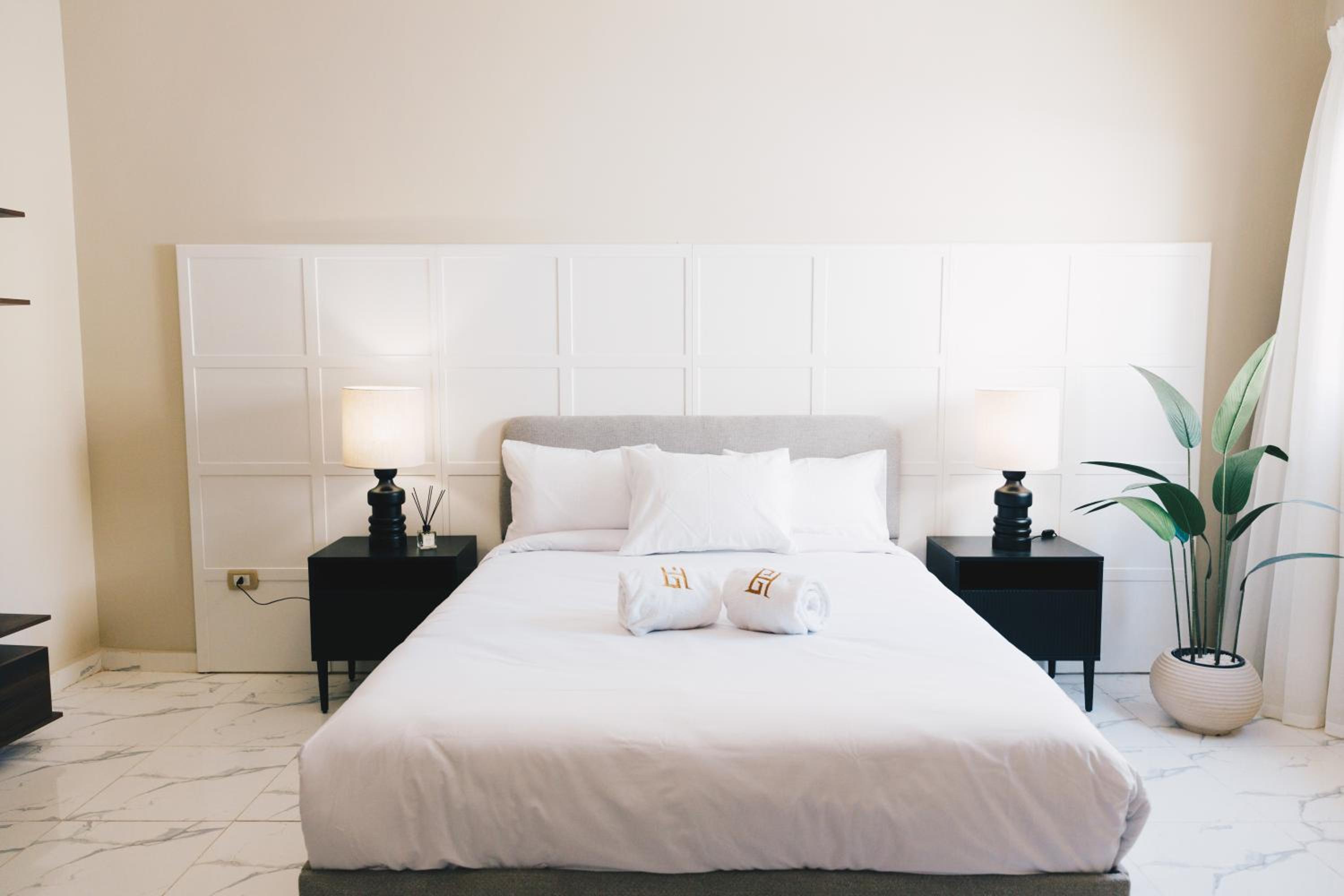 VIDA by Elegant Hospitality - near malls