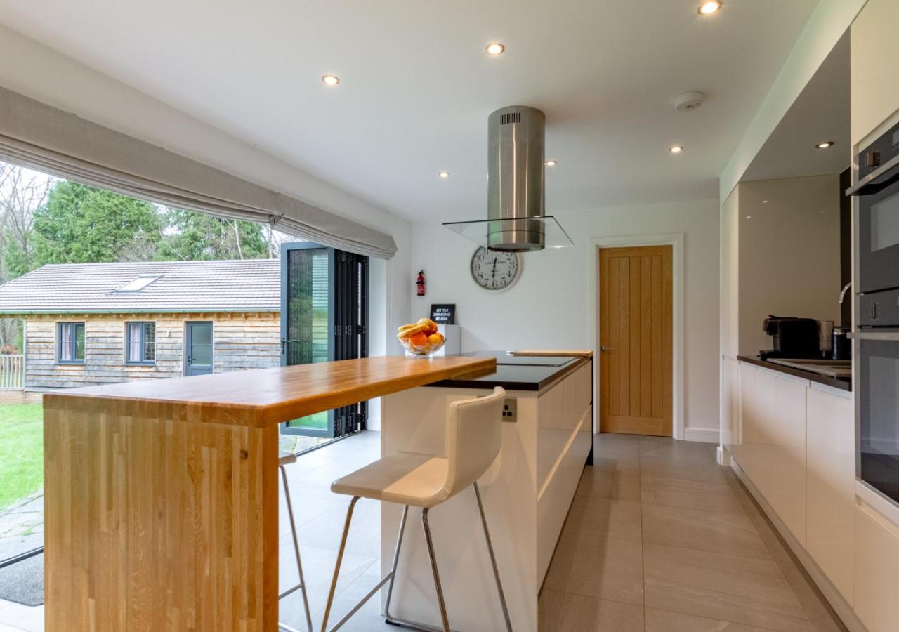3 Bed in Biddenden oc-h28825