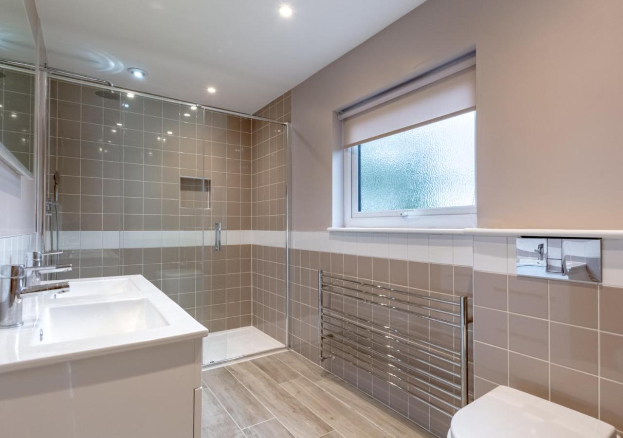 3 Bed in Biddenden oc-h28825