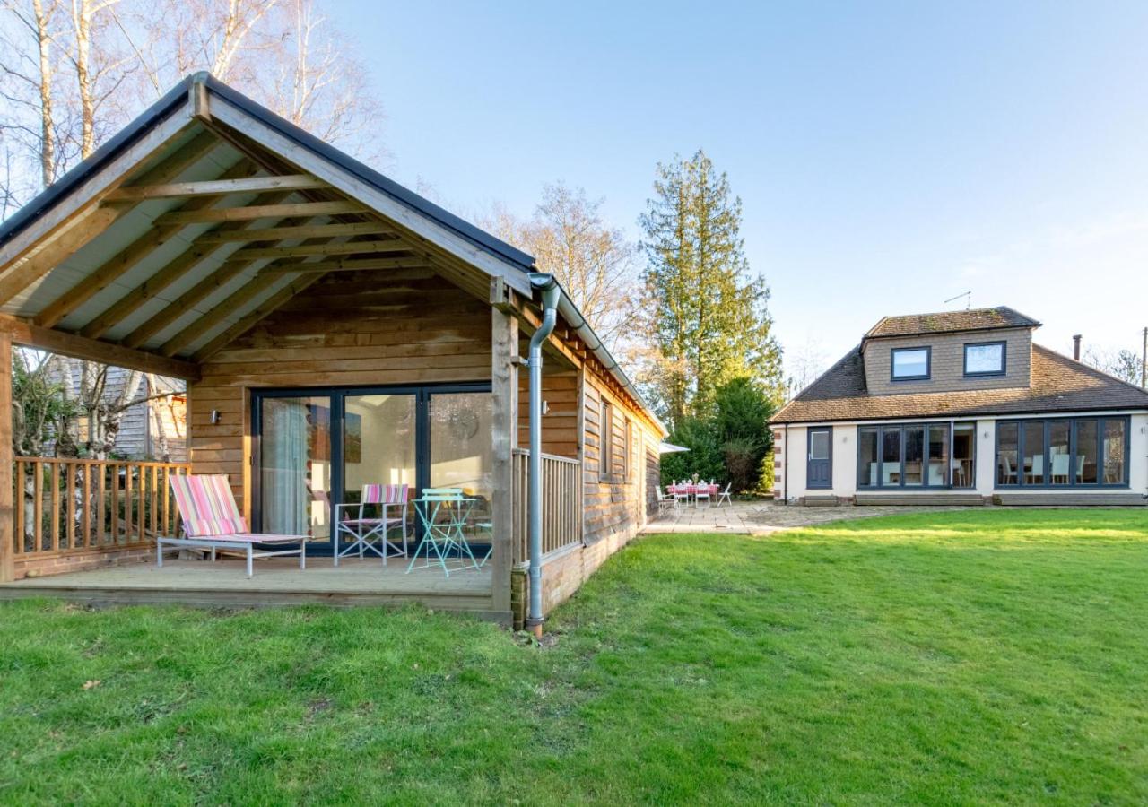 3 Bed in Biddenden oc-h28825