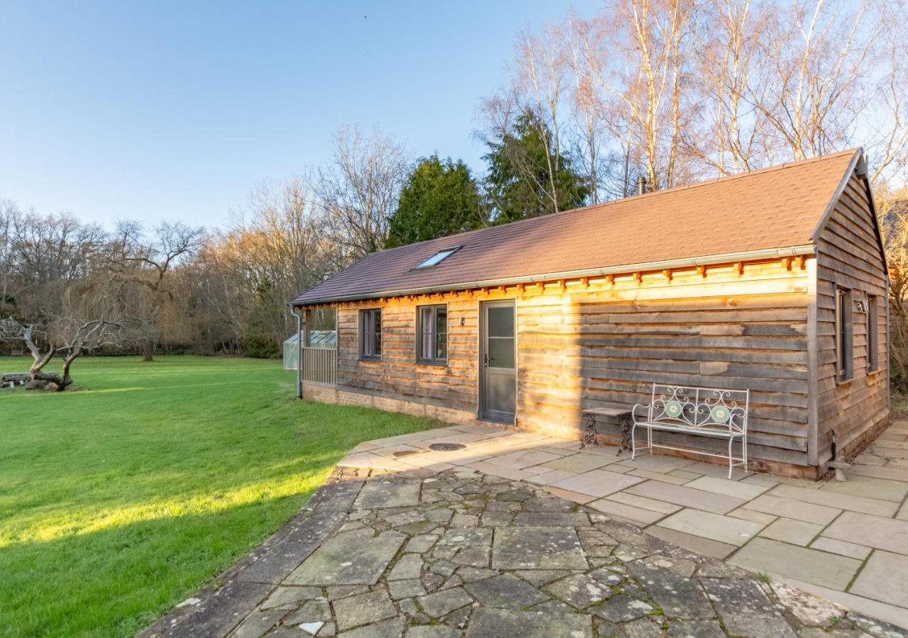 3 Bed in Biddenden oc-h28825