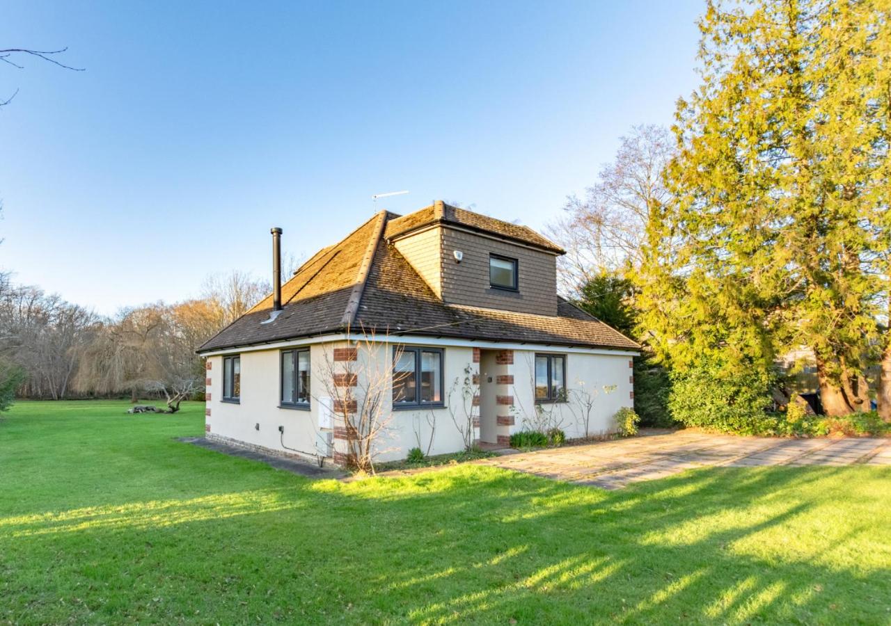 3 Bed in Biddenden oc-h28825