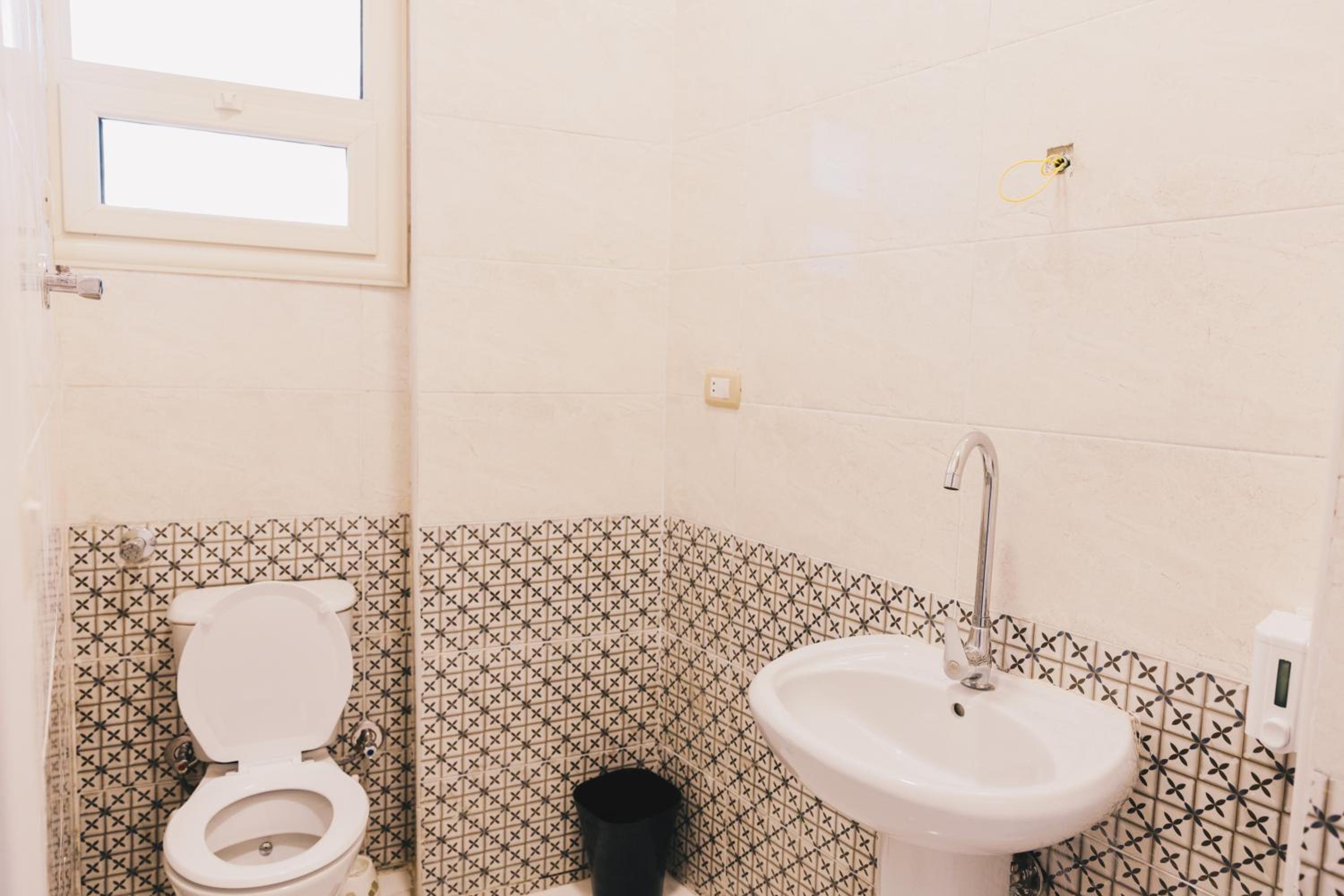 VIDA by Elegant Hospitality - near malls