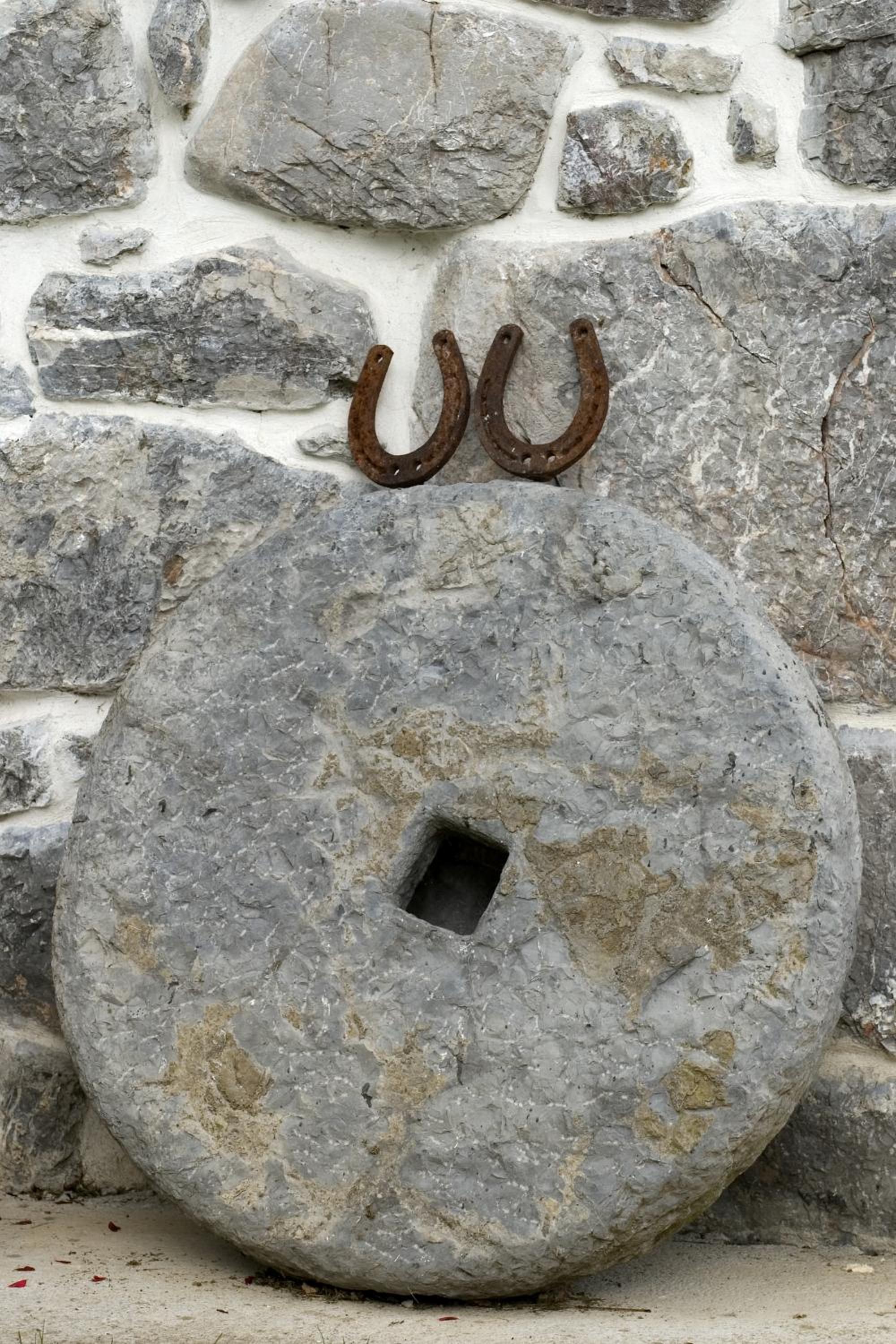Photo 48
