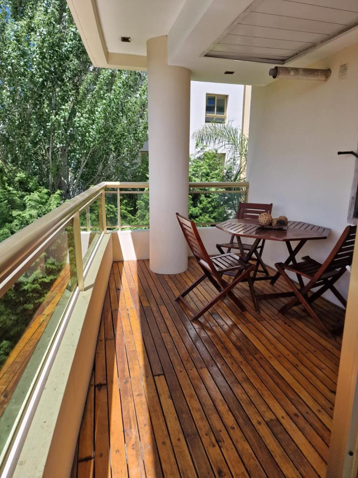 Departamento de 2 ambientes ubicado en Pinamar.