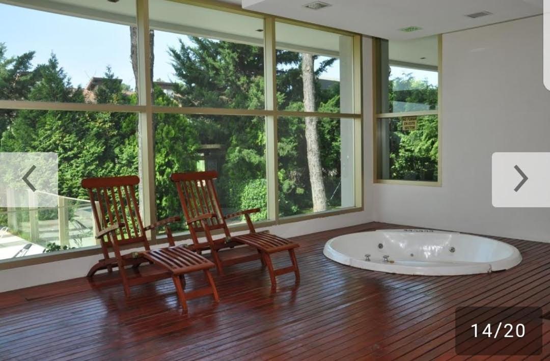 Departamento de 2 ambientes ubicado en Pinamar.