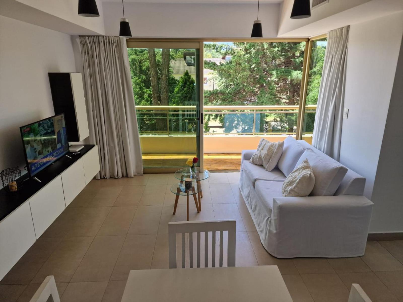 Departamento de 2 ambientes ubicado en Pinamar.