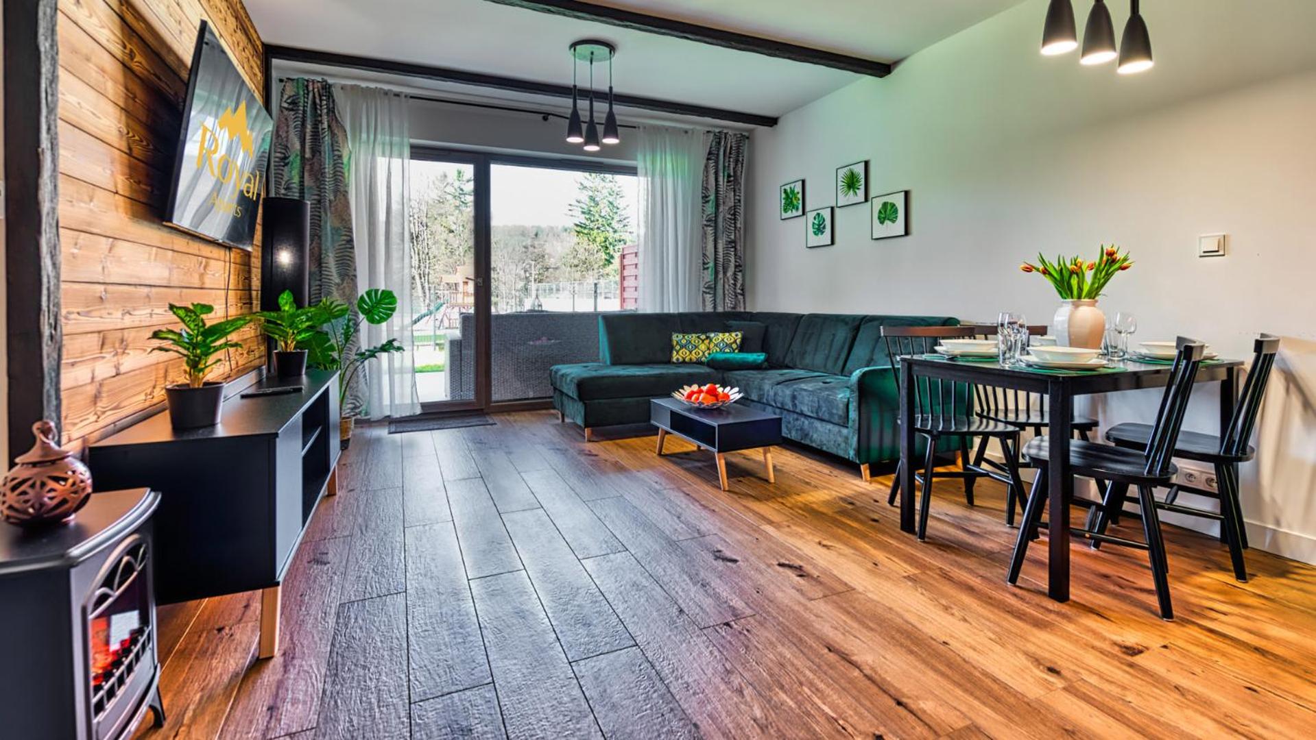 Apartamenty z basenem i saunami STONE HILL RESORT II VIP Centrum by Royal Aparts