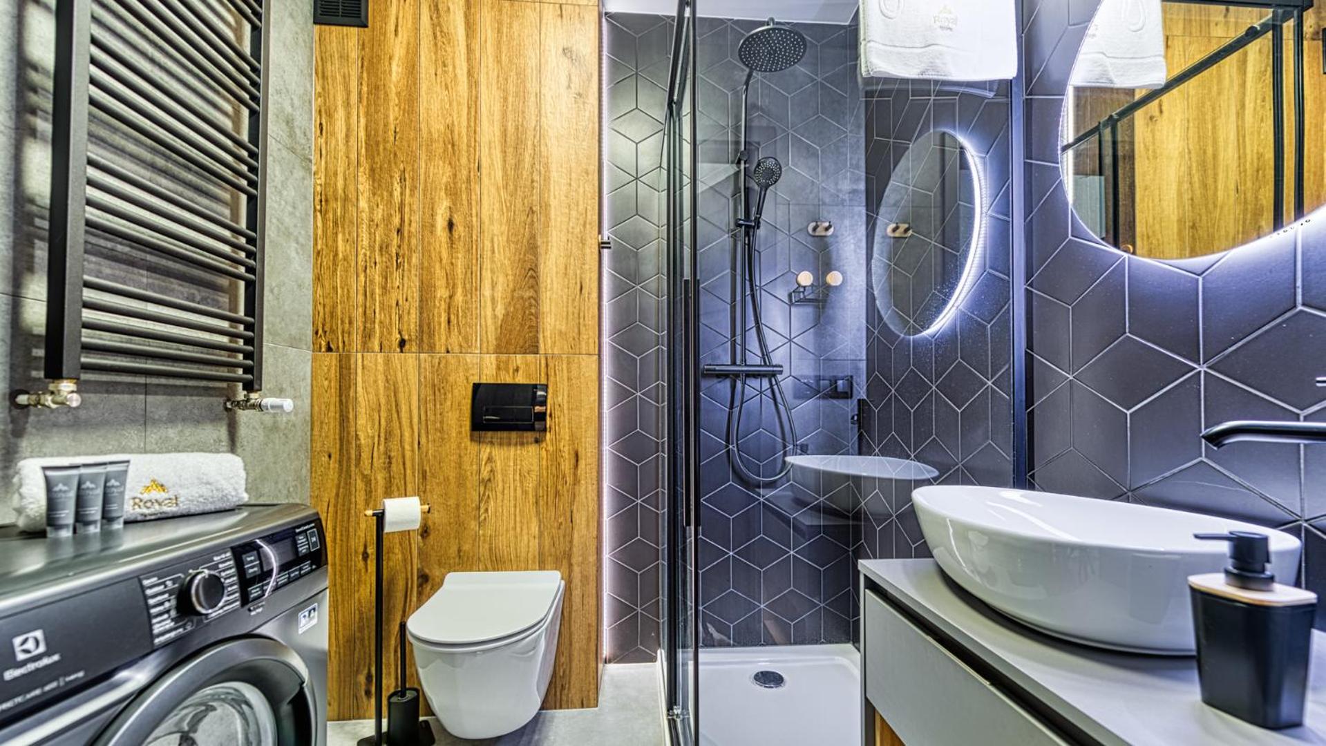 Apartamenty z basenem i saunami STONE HILL RESORT II VIP Centrum by Royal Aparts
