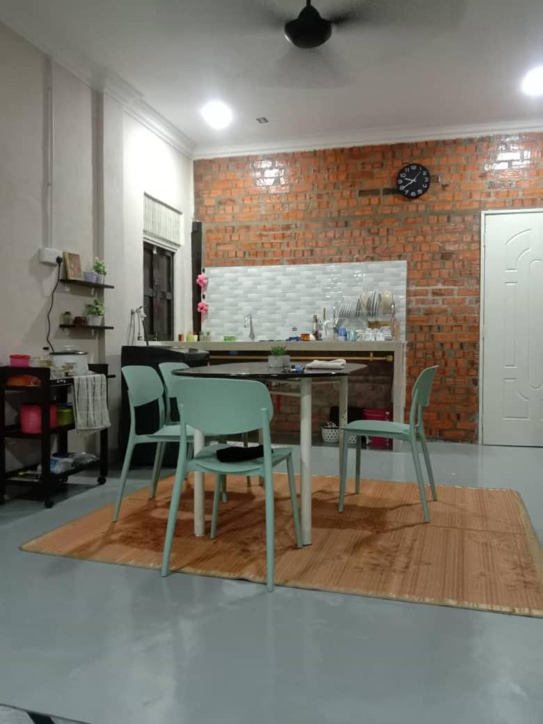 D GARDEN HOME STAY photo 1