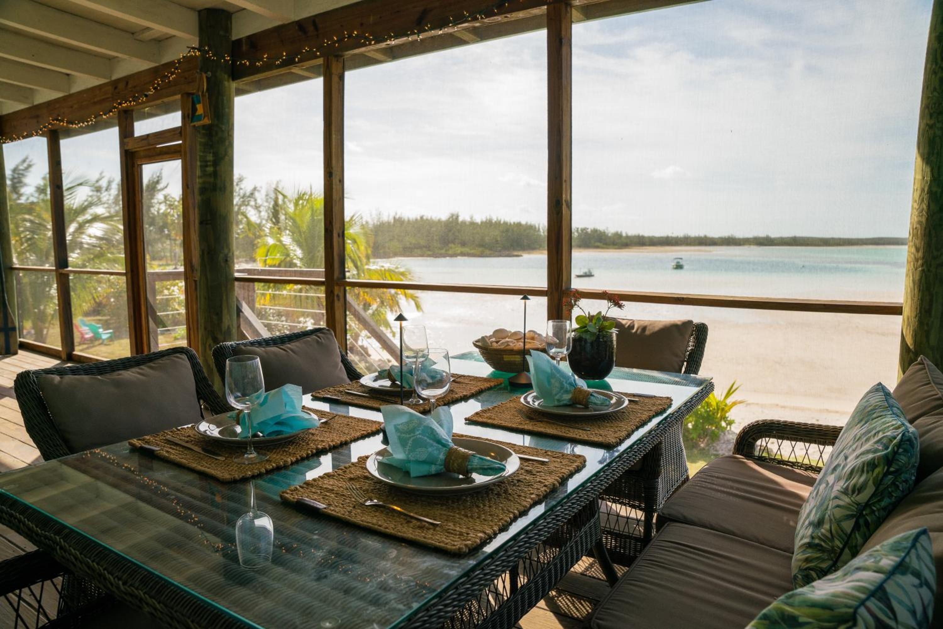 Villa Blue Hole