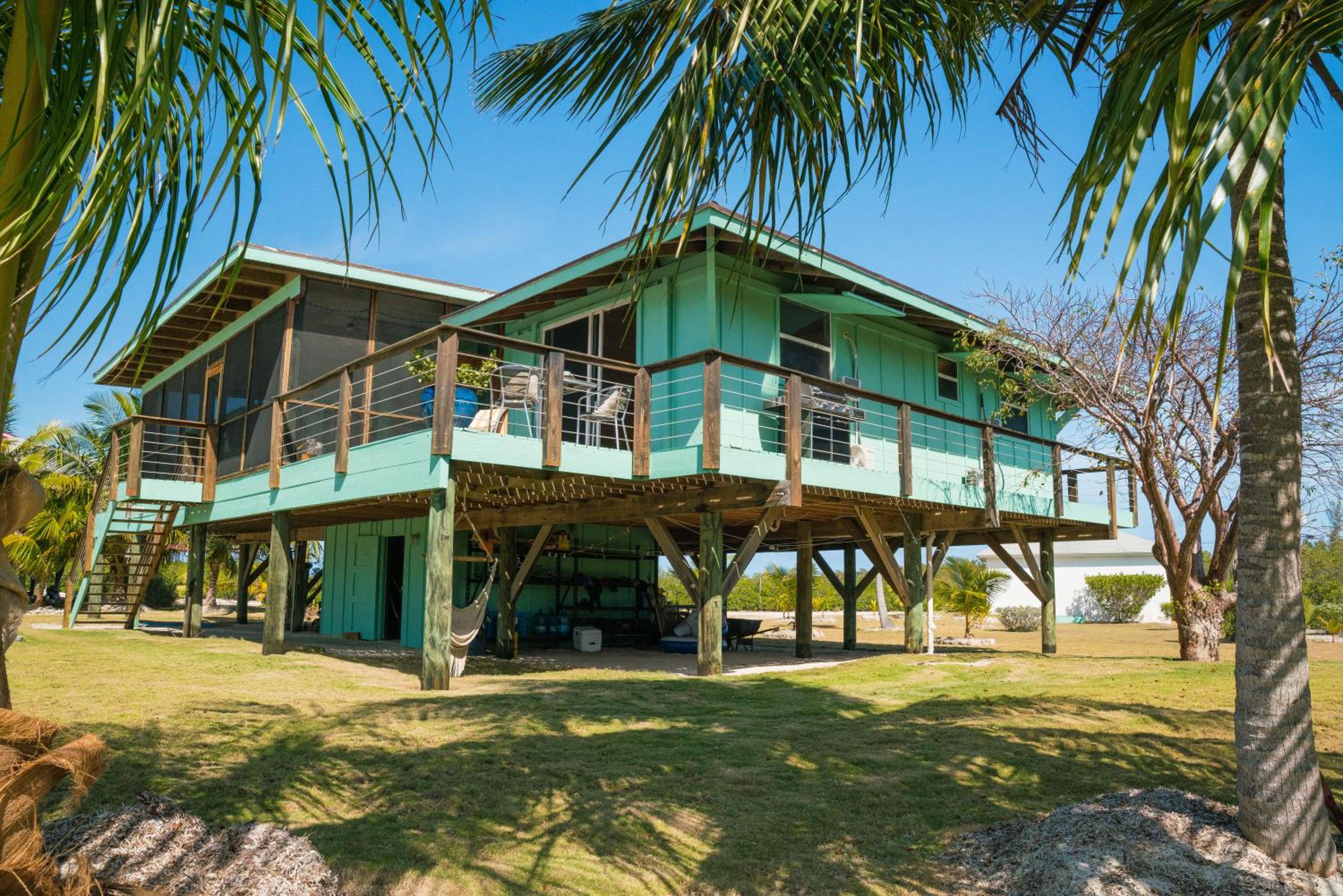 Villa Blue Hole