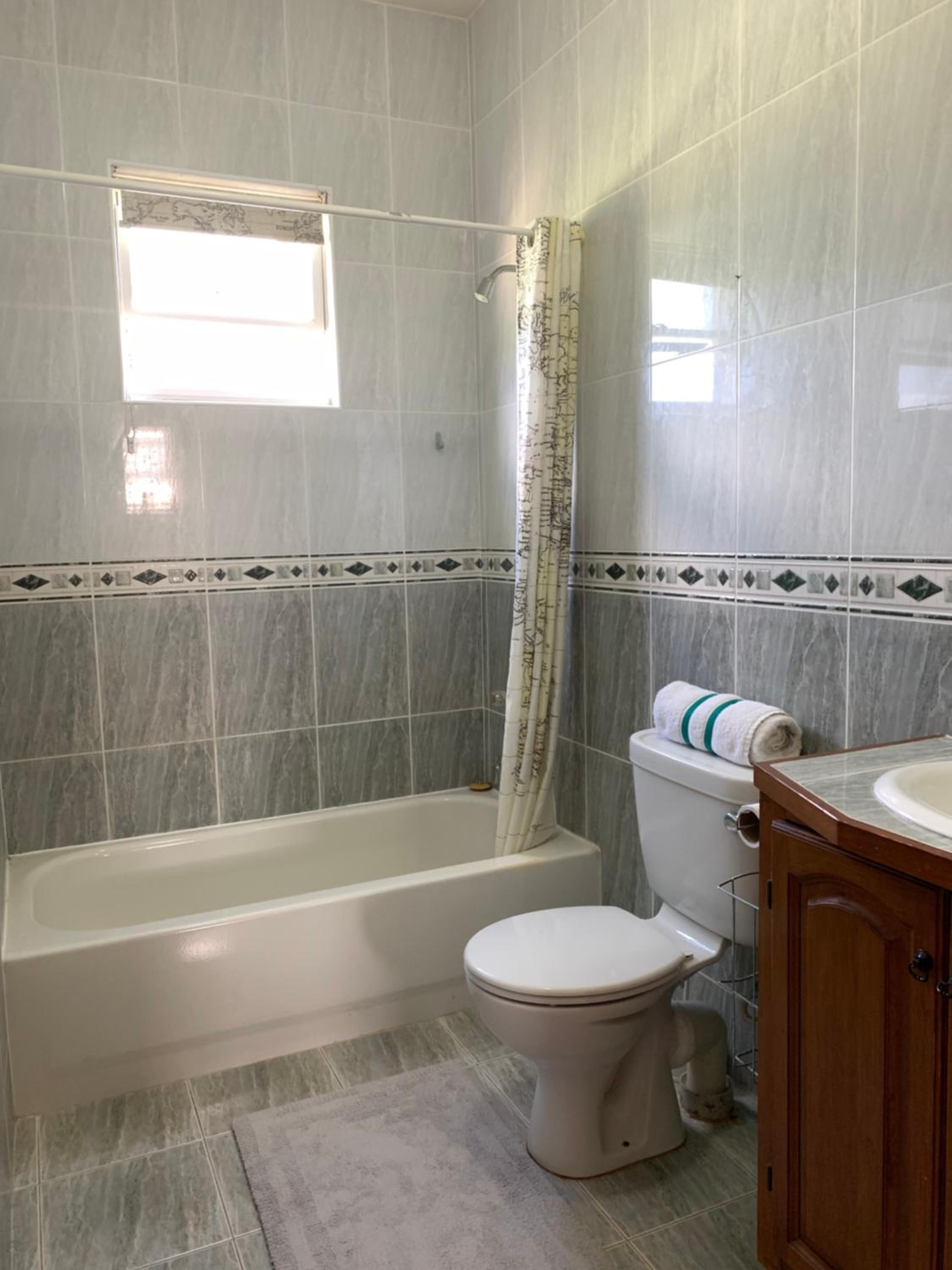 Lailamar Villa, Ocean View, AC & Pool - Entire Villa