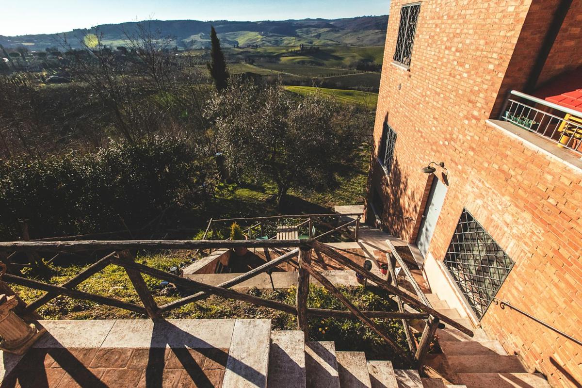 CASALE LE CIVETTE view 3