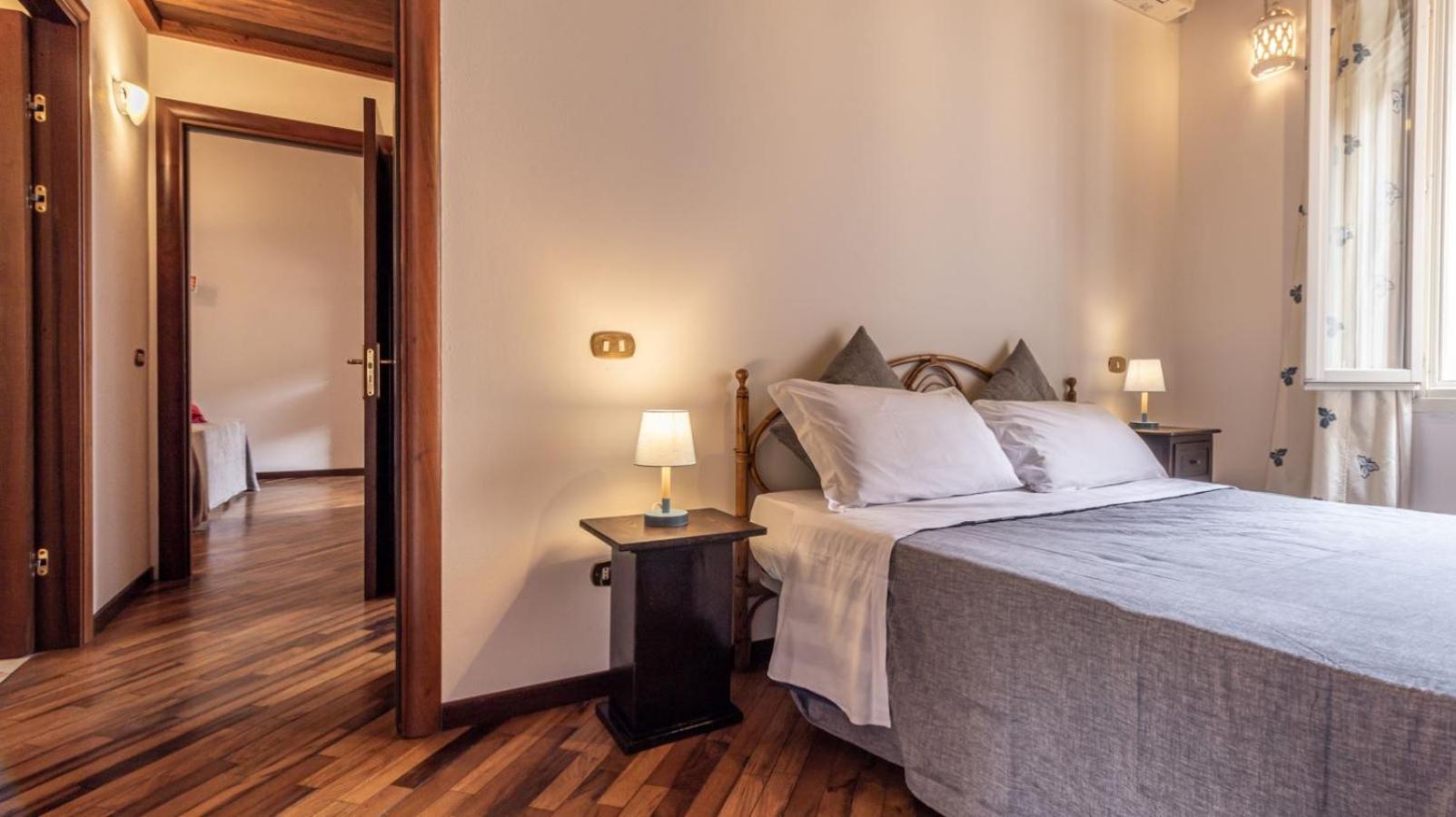 Suite Rua Muro - Affitti Brevi Italia view 3