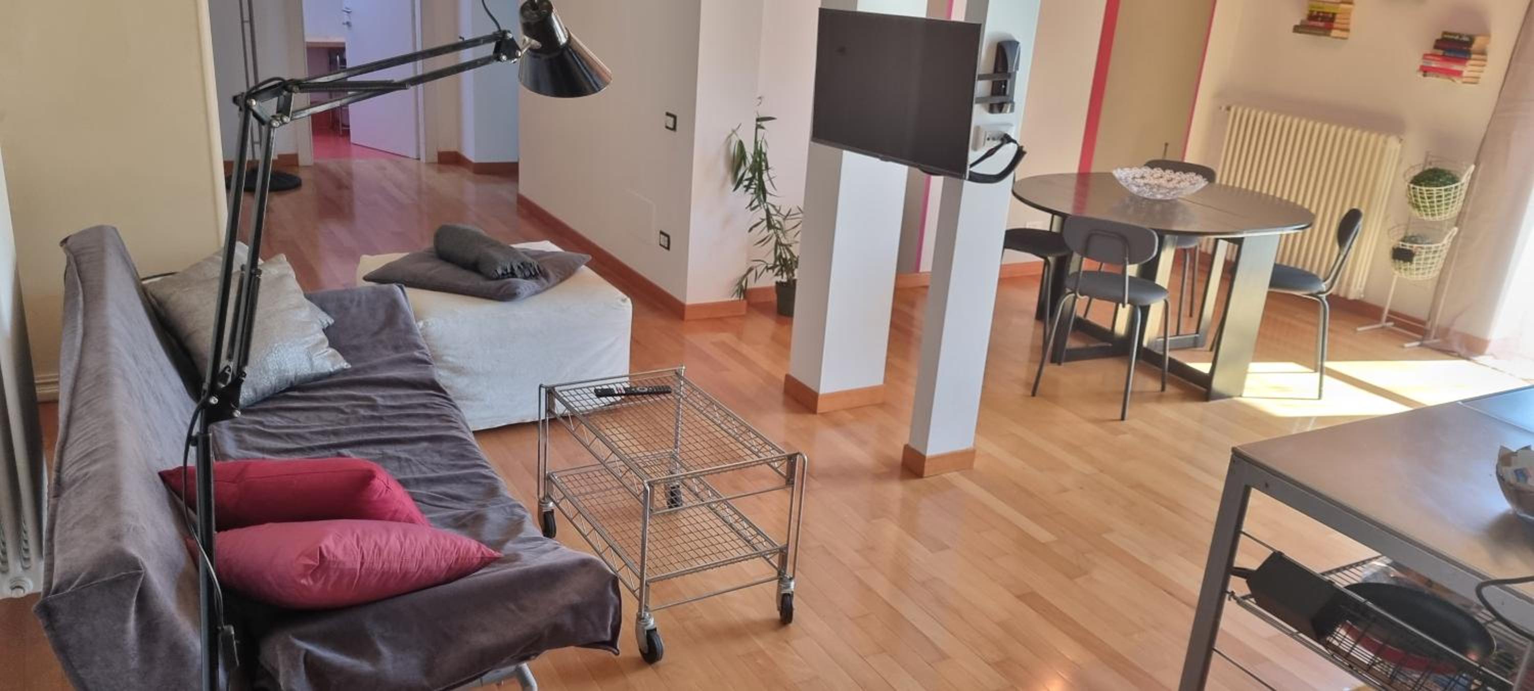 Photo 33
