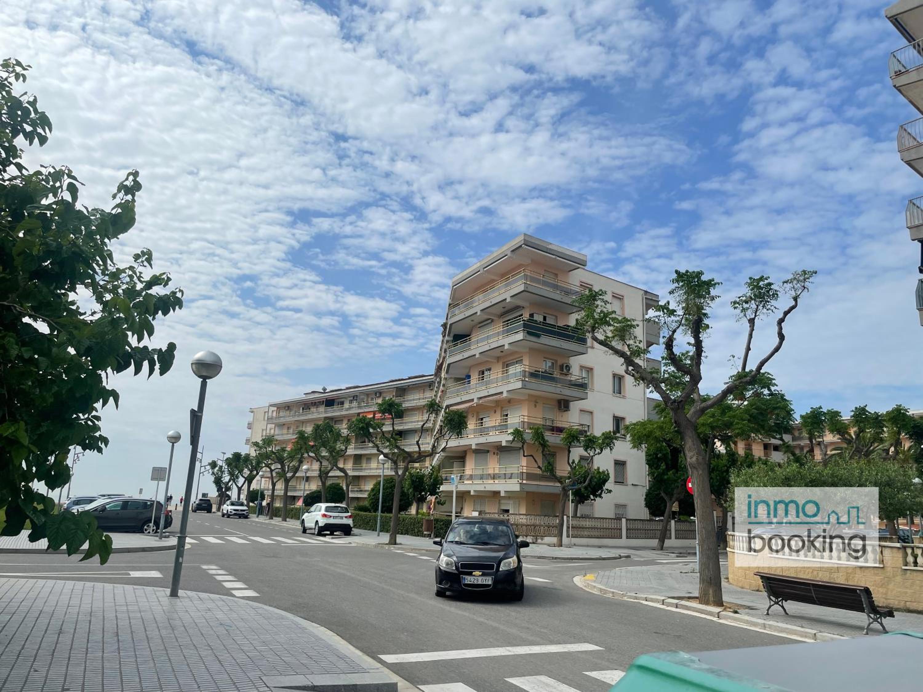 Pineda 3 ,climatizado,piscina y a 130m de la playa view 5