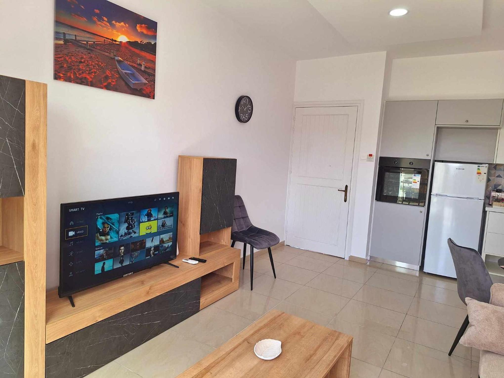 Stylish Apt Kato Paphos Close to Beach & Vibrant Harbor Life