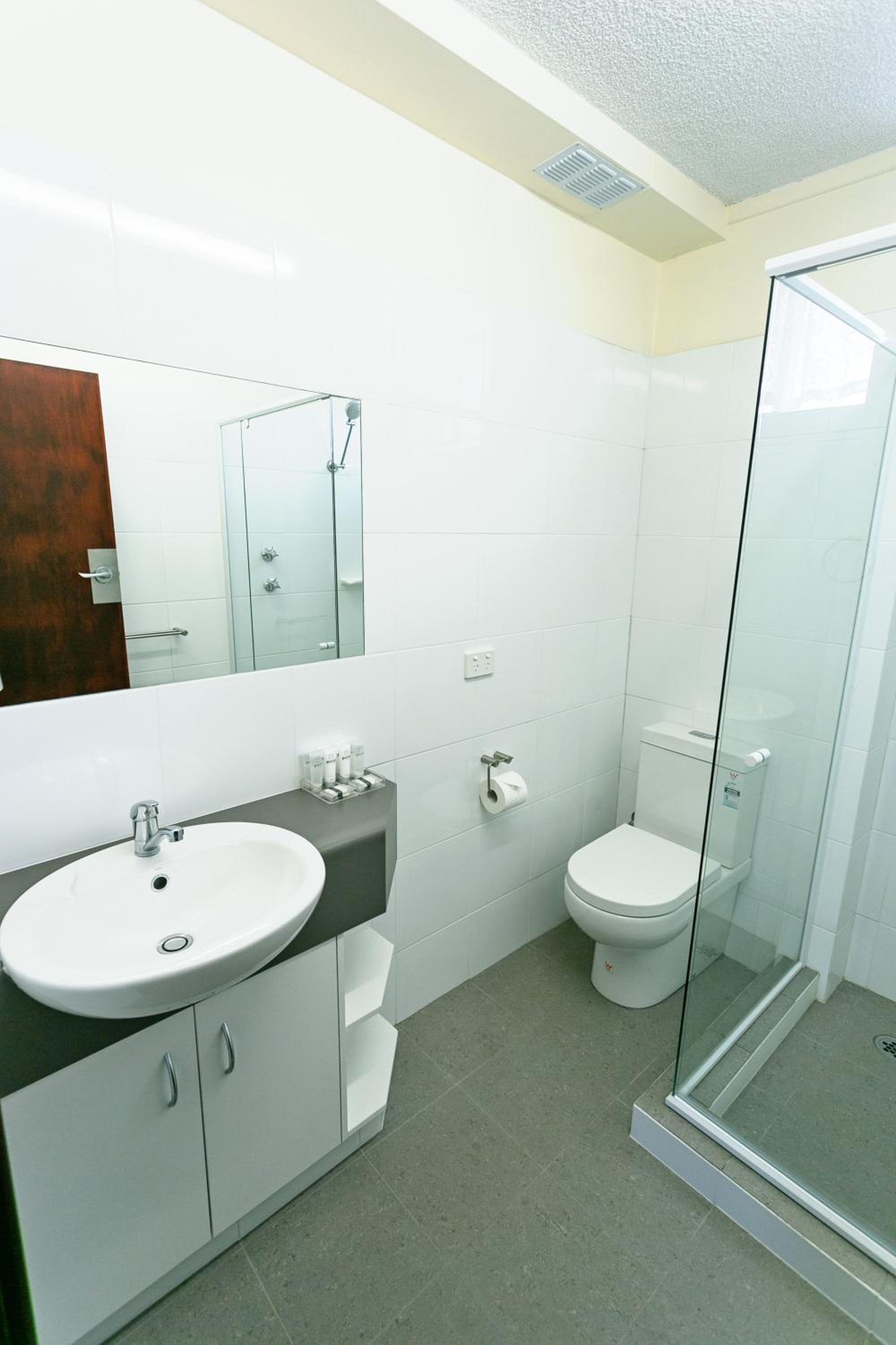 Dolphin Lodge Albany - Self Contained Apartments at Middleton Beach