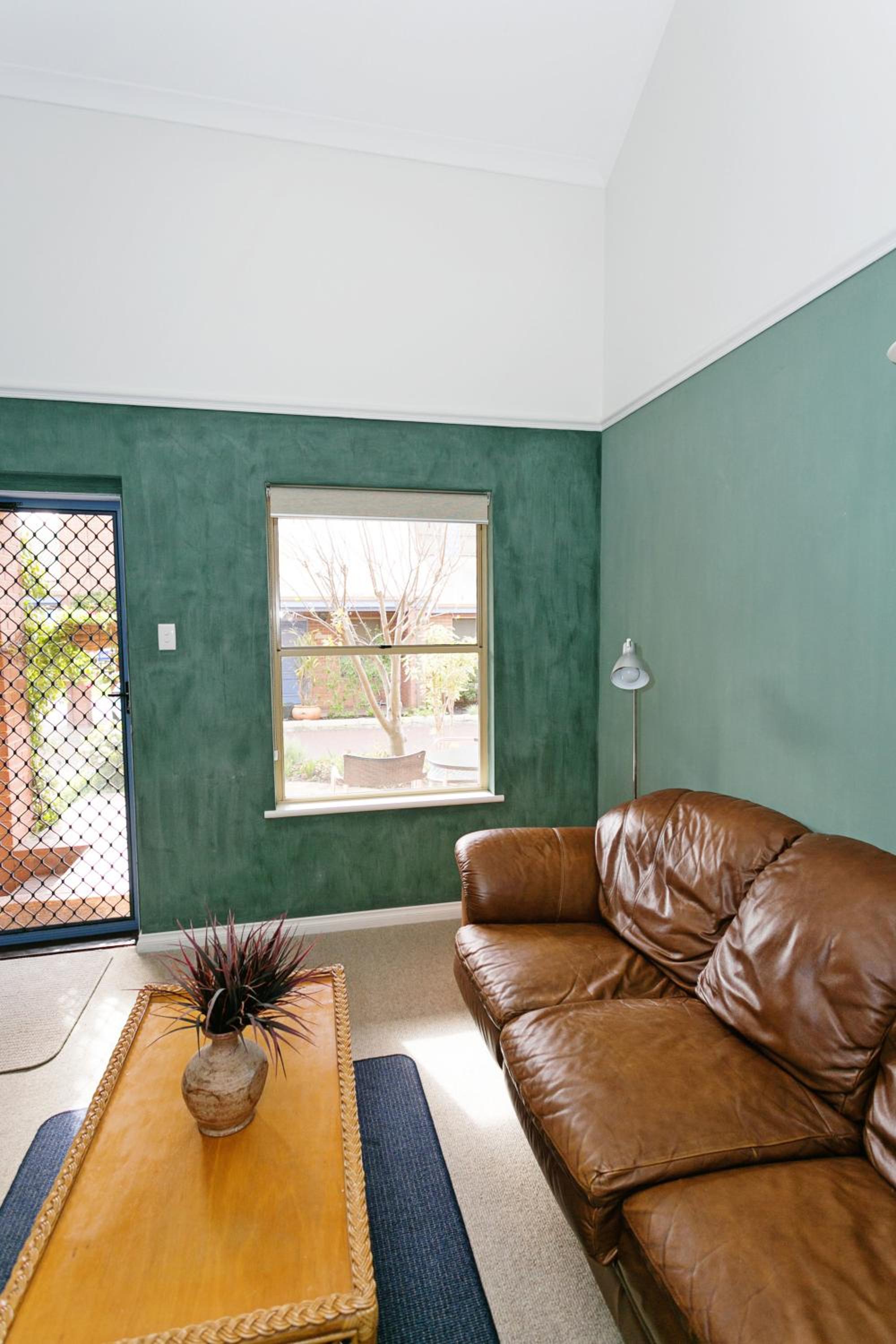Dolphin Lodge Albany - Self Contained Apartments at Middleton Beach