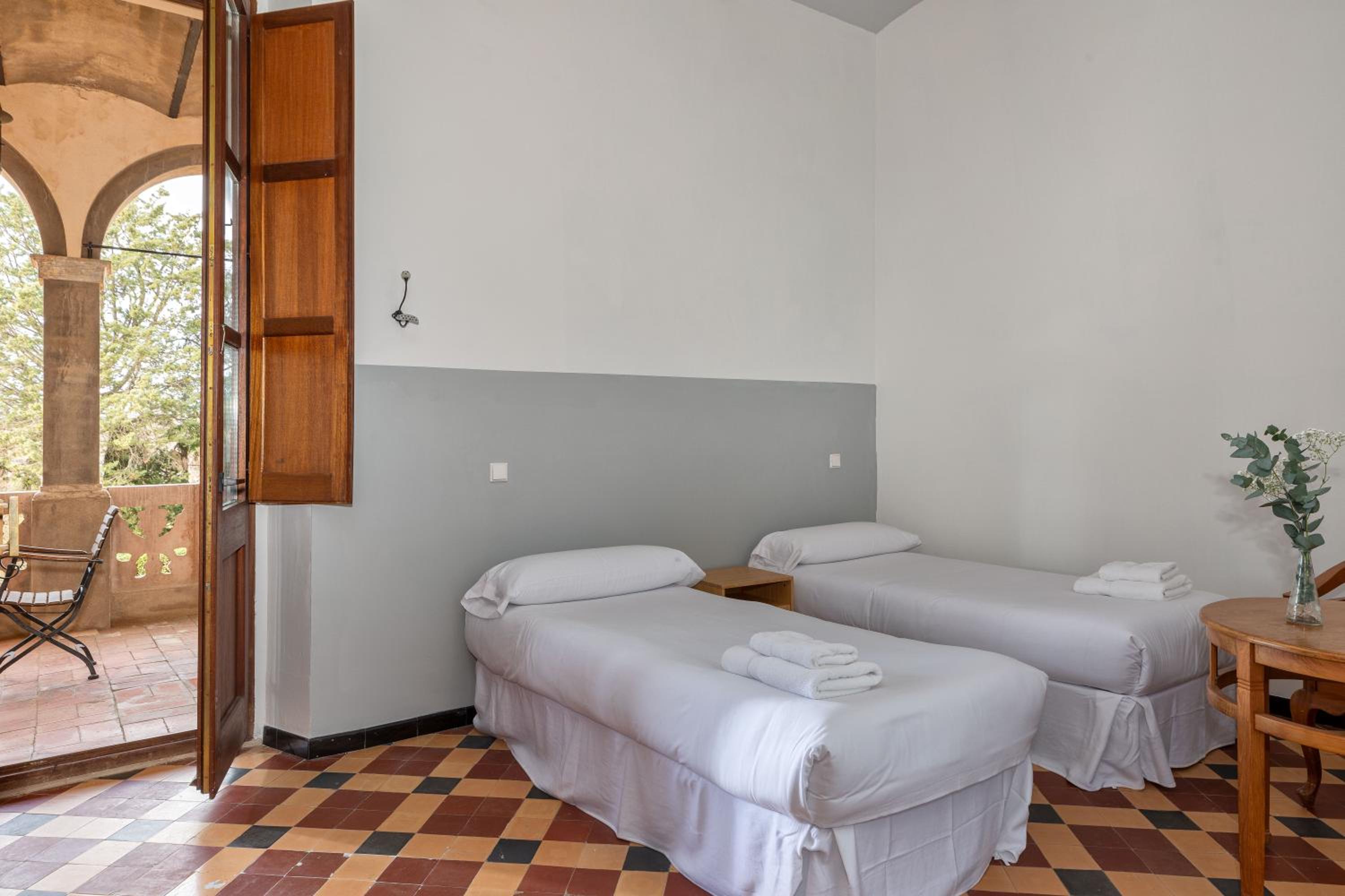 hotel room