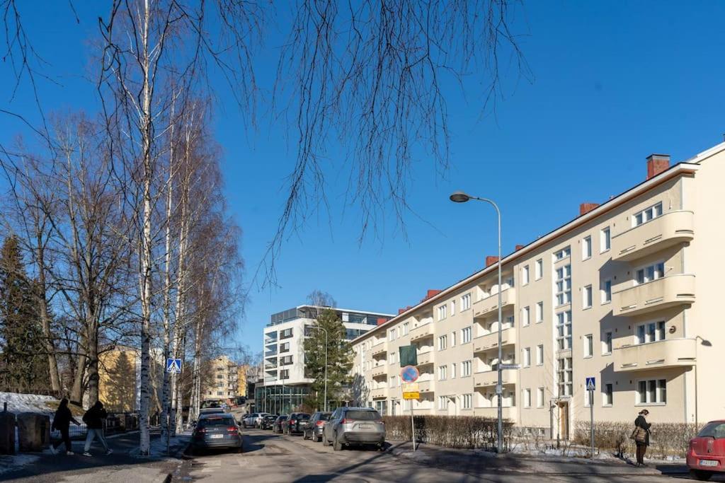 2-Bedroom, Steps from the Metro! view 4