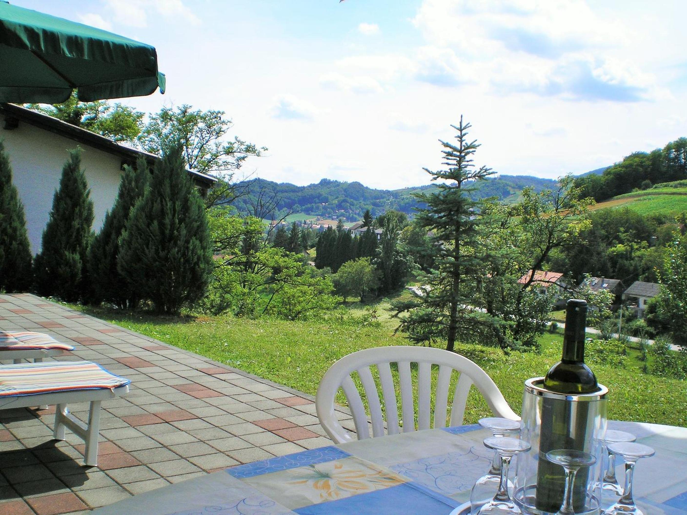 Apartments Country House Stipica