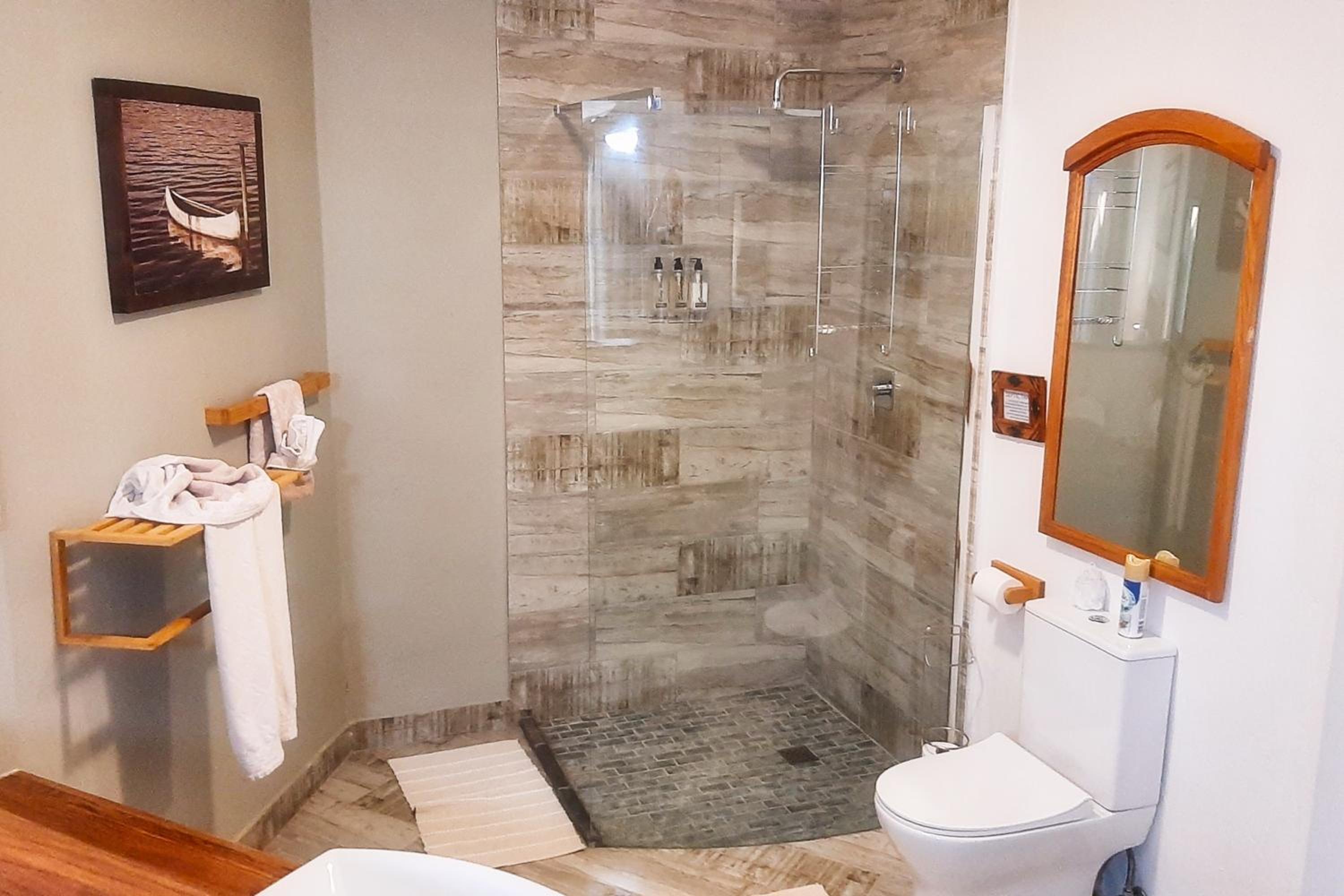 Glenda's Guest Suites