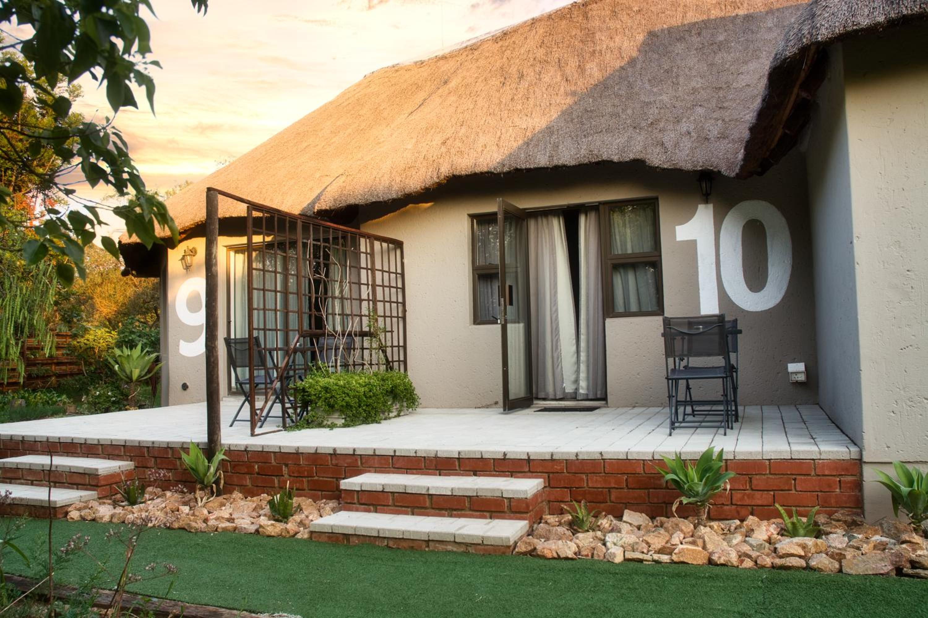 Glenda's Guest Suites