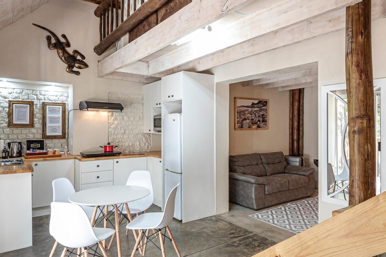 Glenda's Guest Suites