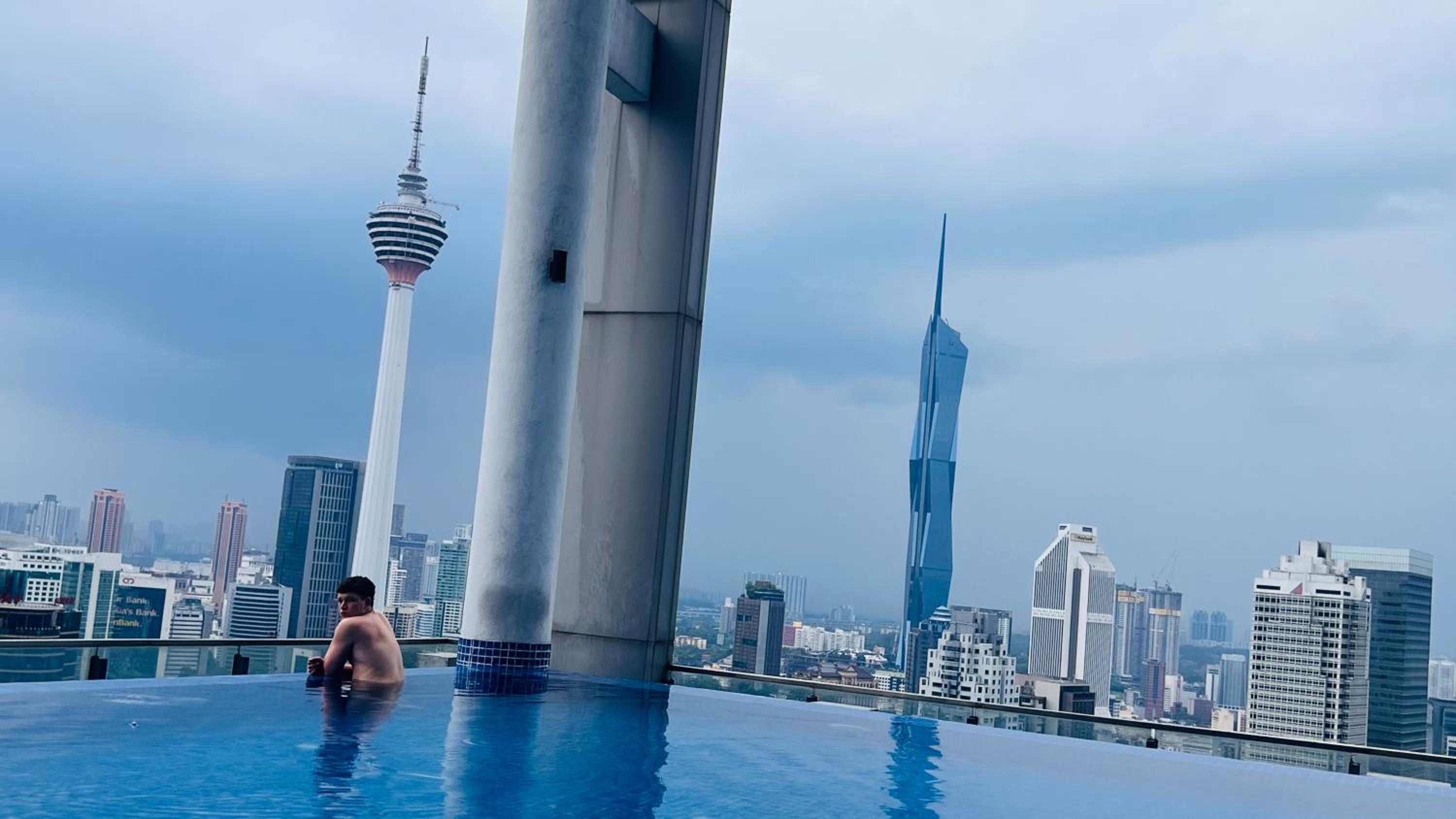 The Colony Klcc By Elite suites