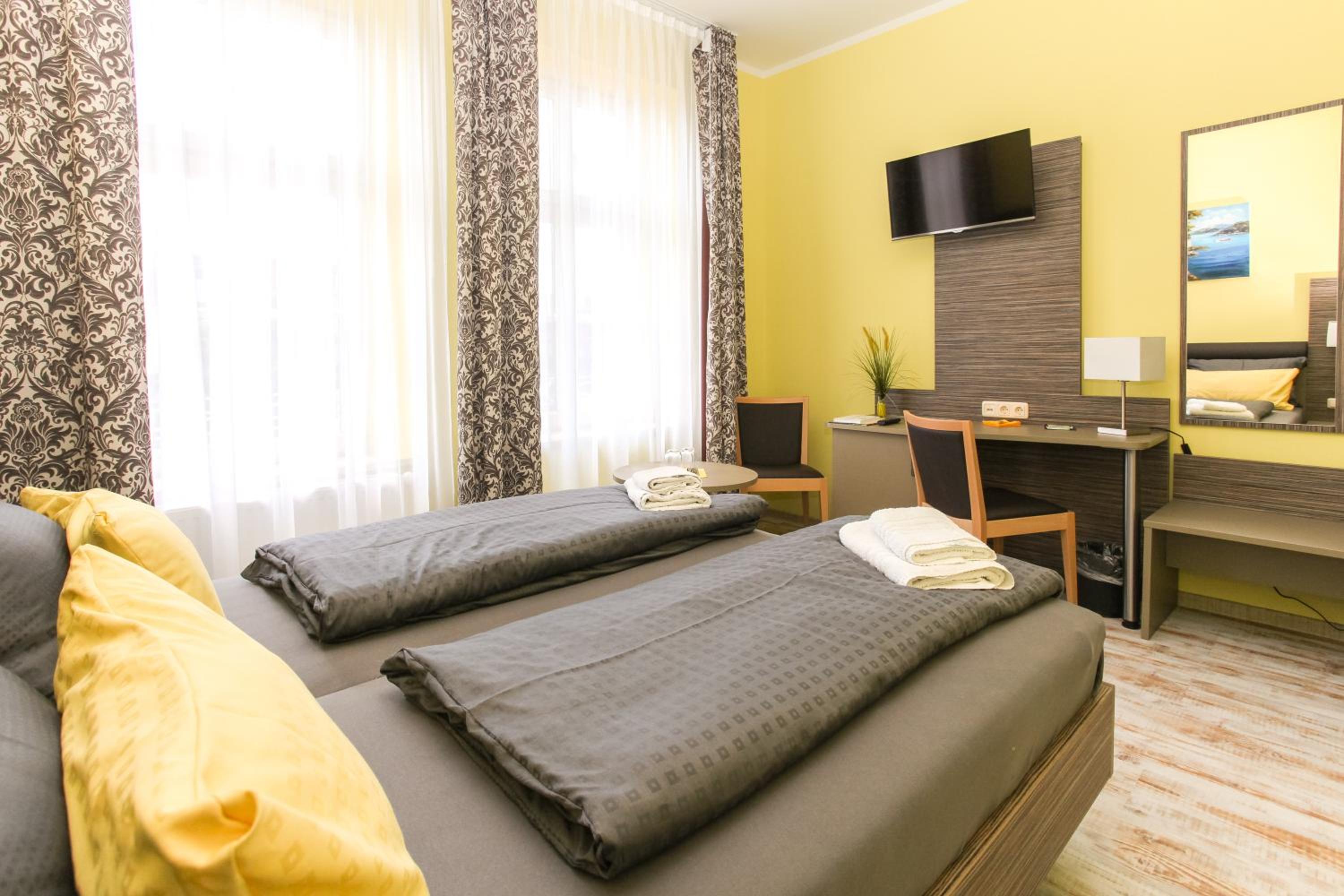 Pension Eshramo