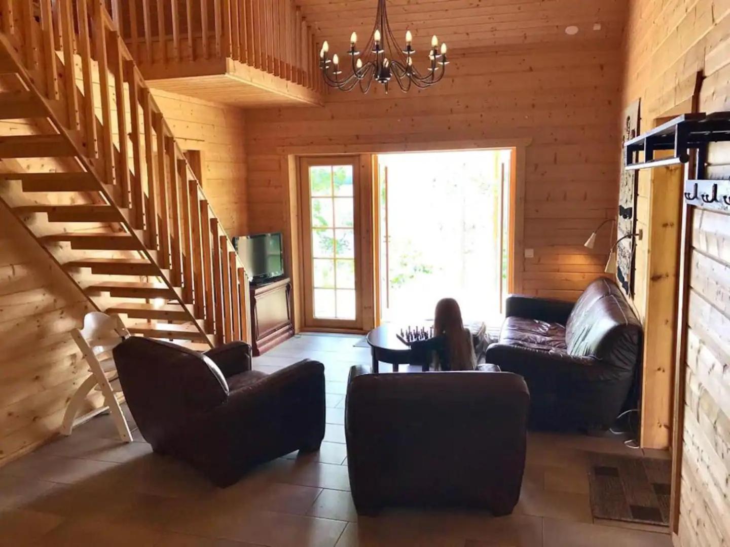 Beautiful and spacious lakeside cottages
