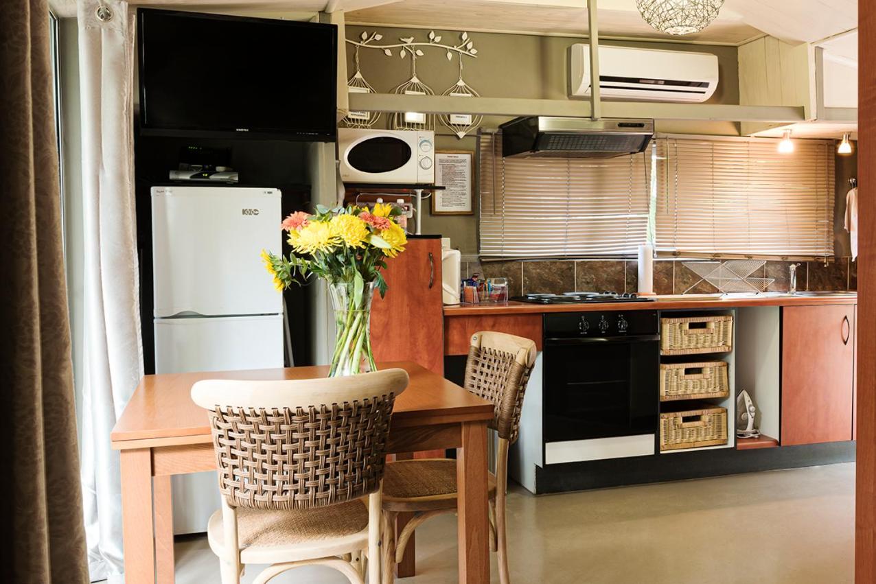 Glenda's Guest Suites