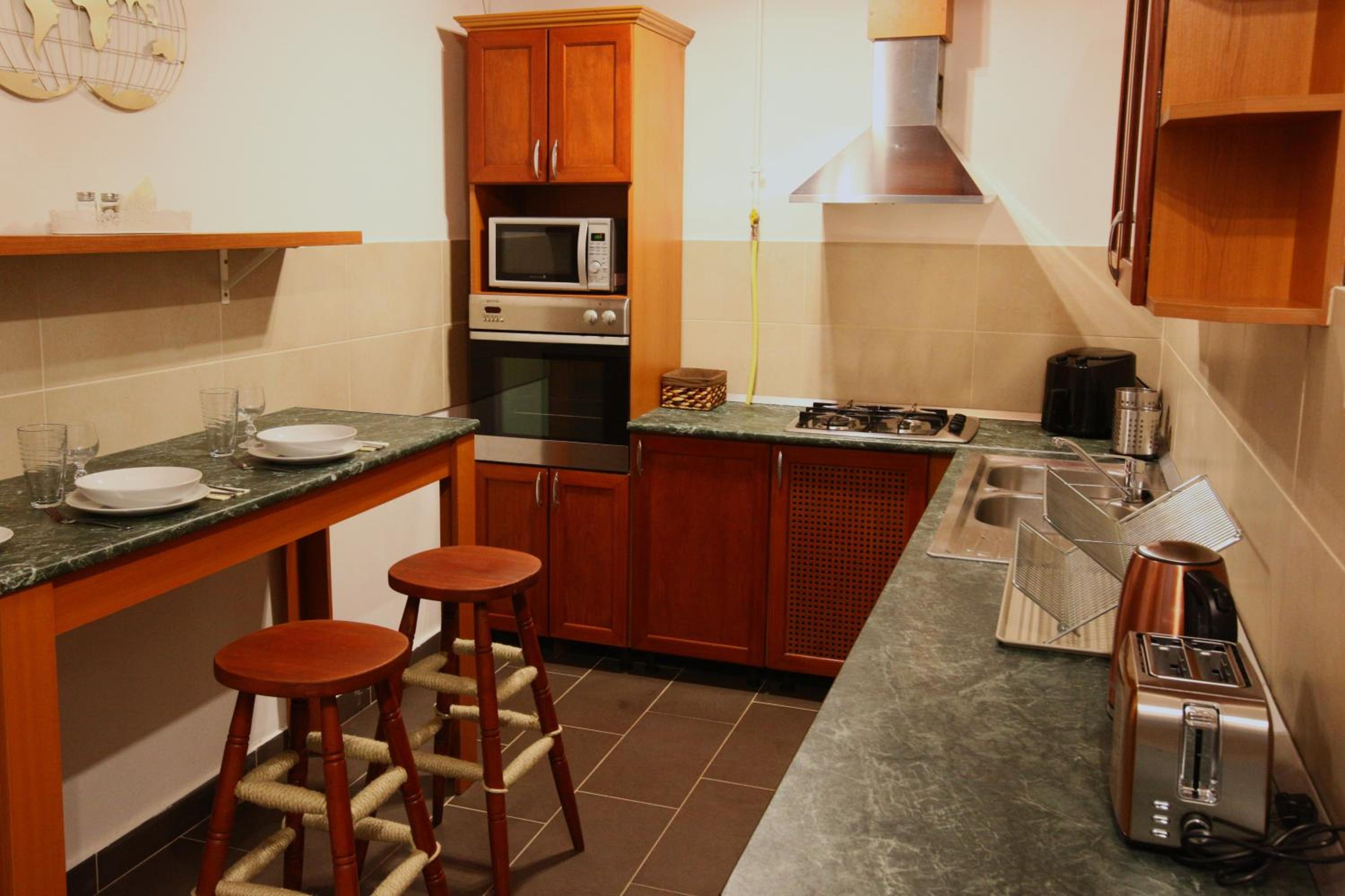 Goldcentral Apartment Danube-Private Terrace-Convenient Location
