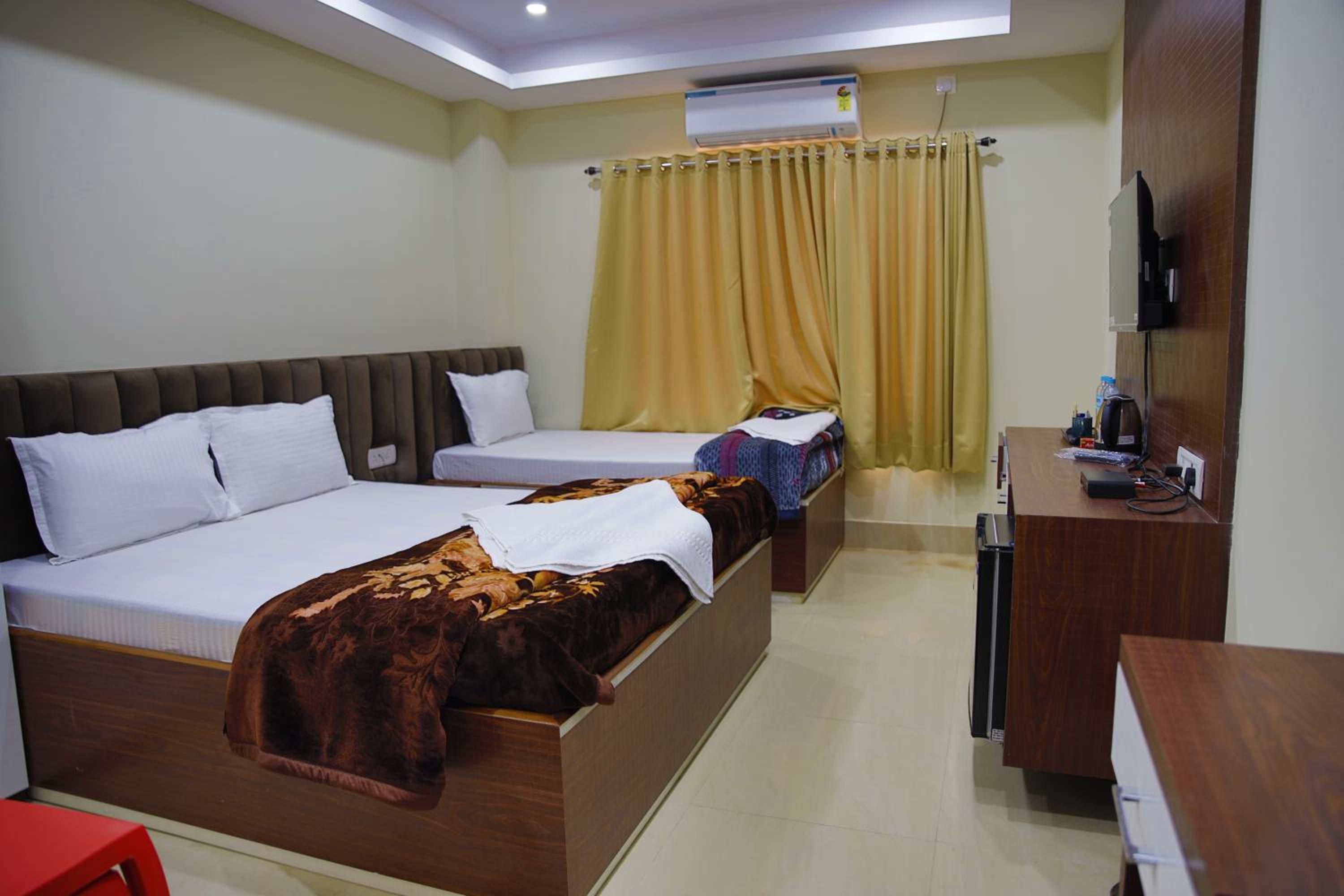 PEACE AND BLISS GUEST HOUSE view 3
