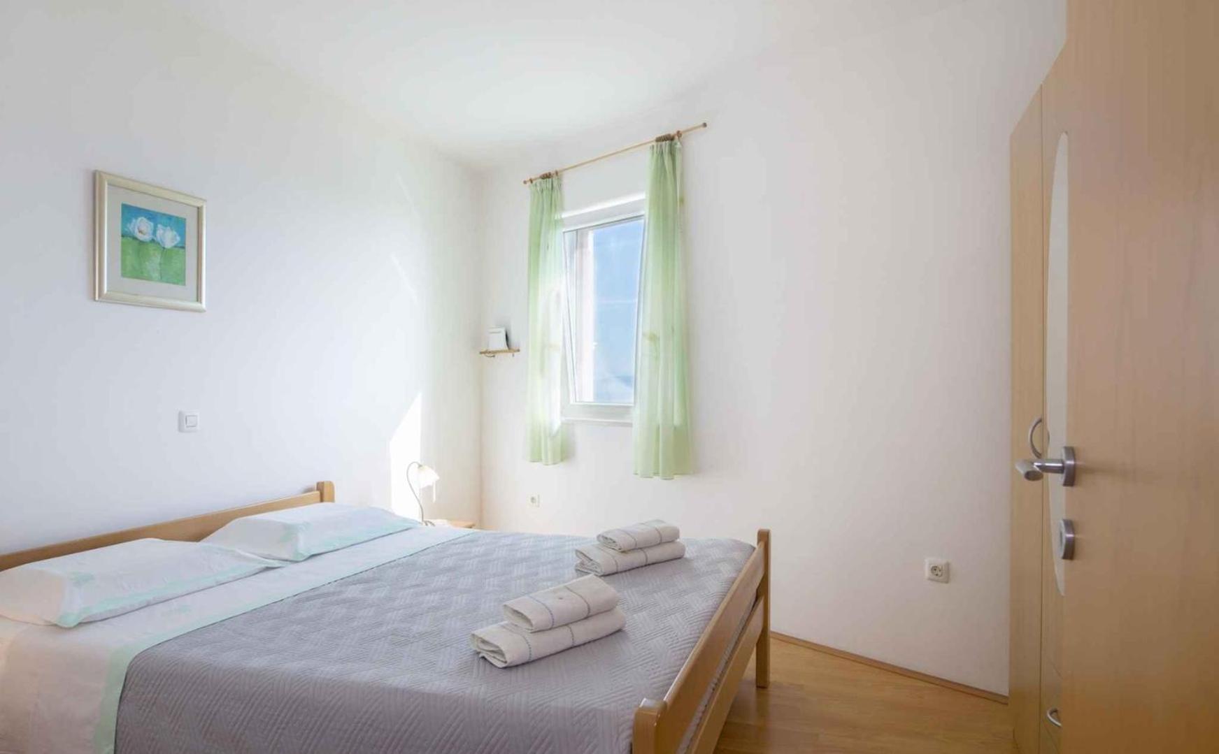House ALANIS with sea view in a quiet location view 4